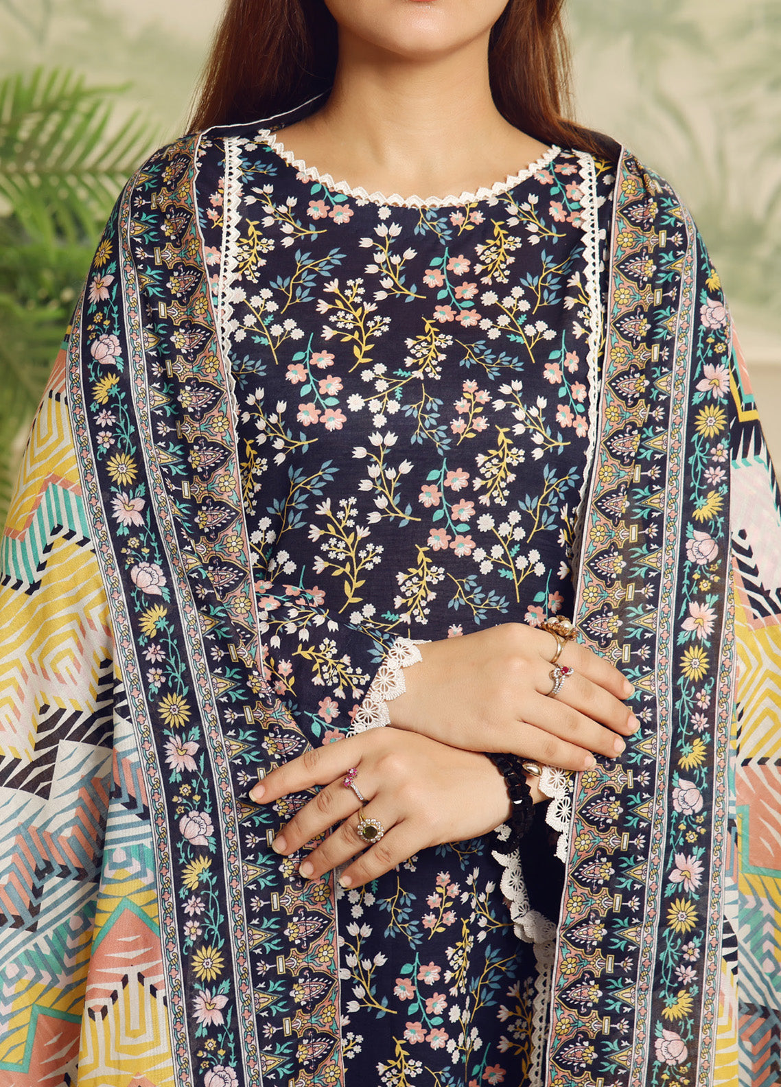 Sufina's By VS Textile Printed Lawn 3 Piece Unstitched Suit VS25SPL D-449 Sufina's By VS Textile Printed Lawn 3 Piece Unstitched Suit VS25SPL D-449