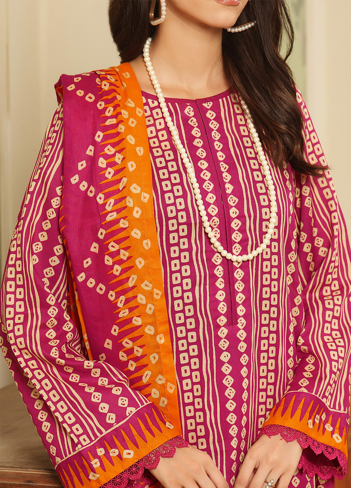 Sufina's By VS Textile Printed Lawn 3 Piece Unstitched Suit VS25SPL D-453 Sufina's By VS Textile Printed Lawn 3 Piece Unstitched Suit VS25SPL D-453