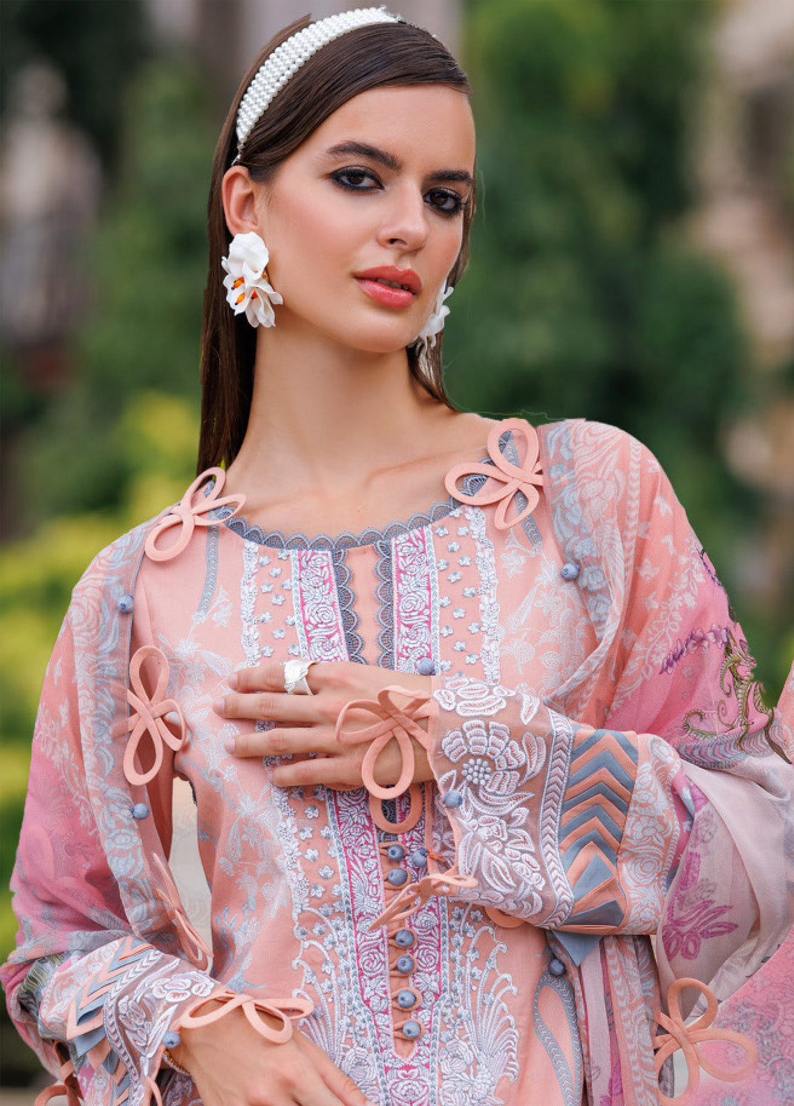Summer Glory By Jade Embroidered Lawn 3 Piece Unstitched Suit JD2SG D-20622 Summer Glory By Jade Embroidered Lawn 3 Piece Unstitched Suit JD2SG D-20622