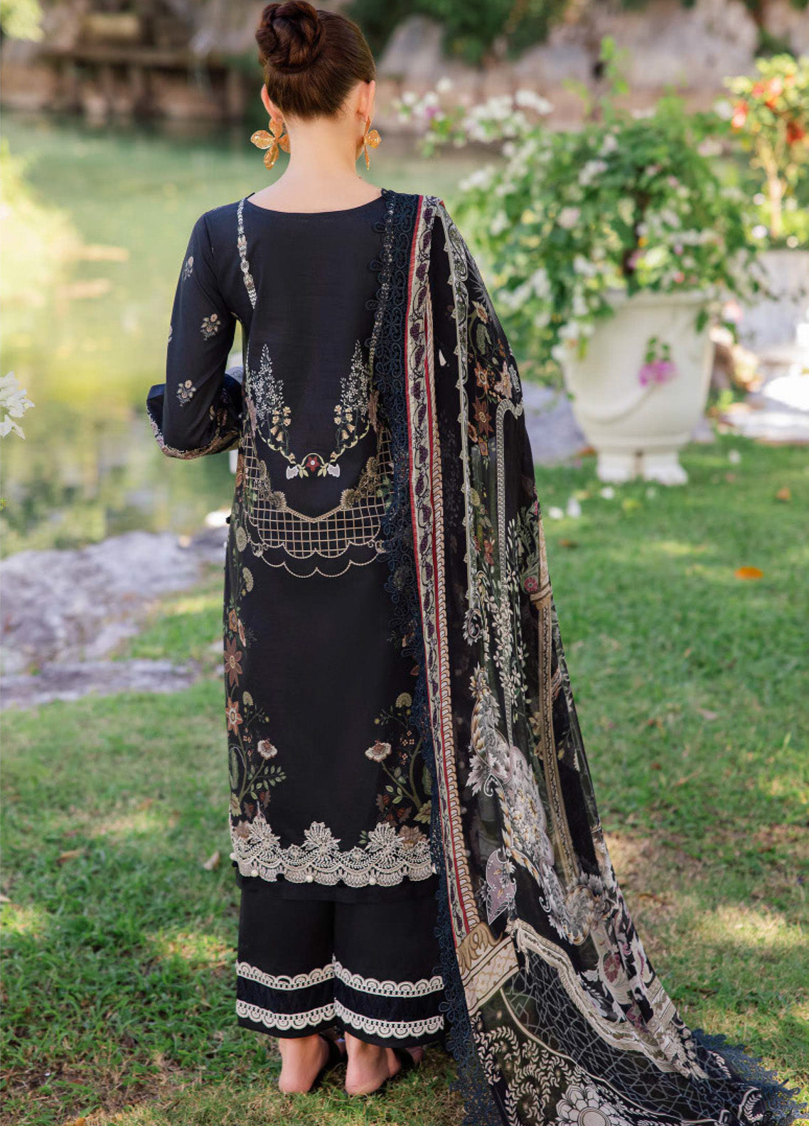 Summer Glory By Jade Embroidered Lawn 3 Piece Unstitched Suit JD2SG D-20759 Summer Glory By Jade Embroidered Lawn 3 Piece Unstitched Suit JD2SG D-20759