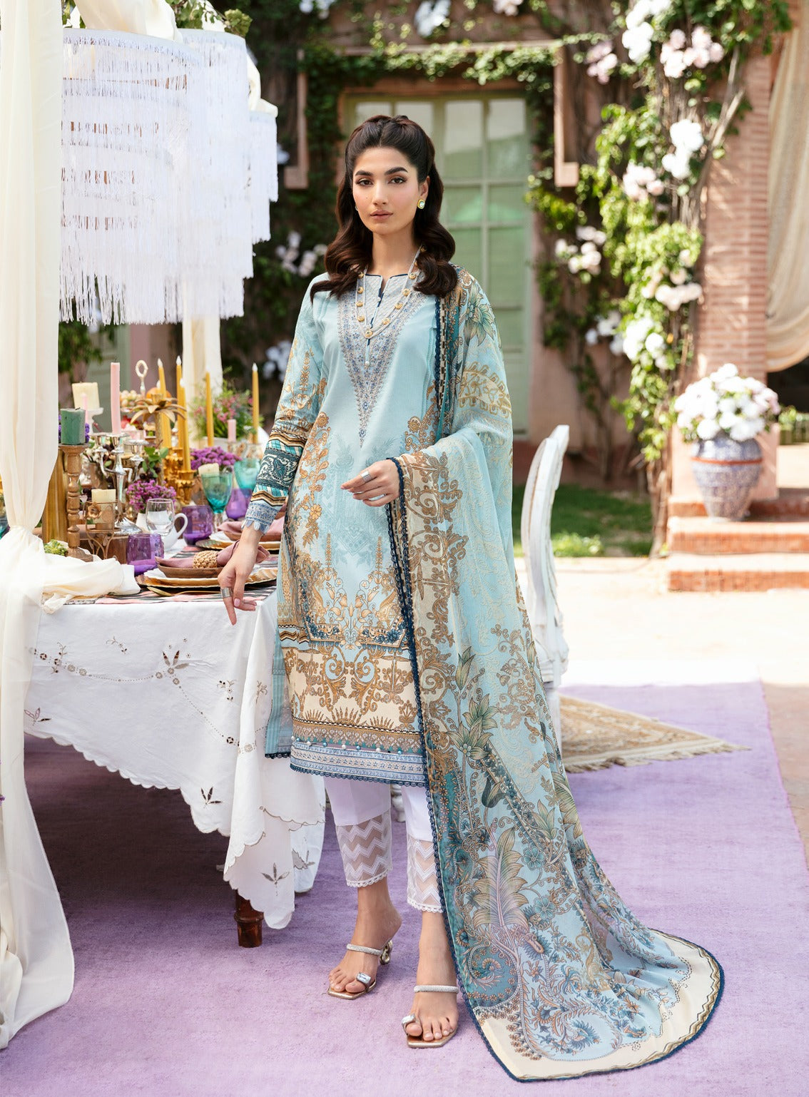 Summer Glow By Gulaal Embroidered Lawn 3 Piece Unstitched Suit GL24SG D-02 AMAYRAH Summer Glow By Gulaal Embroidered Lawn 3 Piece Unstitched Suit GL24SG D-02 AMAYRAH