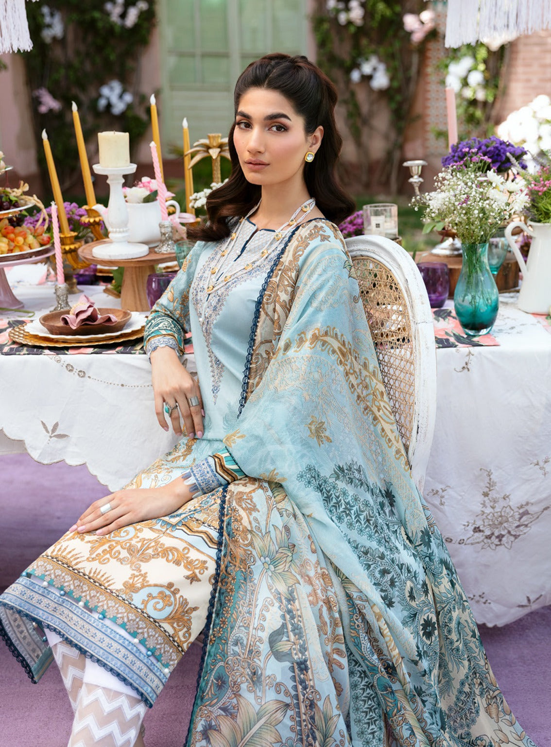 Summer Glow By Gulaal Embroidered Lawn 3 Piece Unstitched Suit GL24SG D-02 AMAYRAH Summer Glow By Gulaal Embroidered Lawn 3 Piece Unstitched Suit GL24SG D-02 AMAYRAH