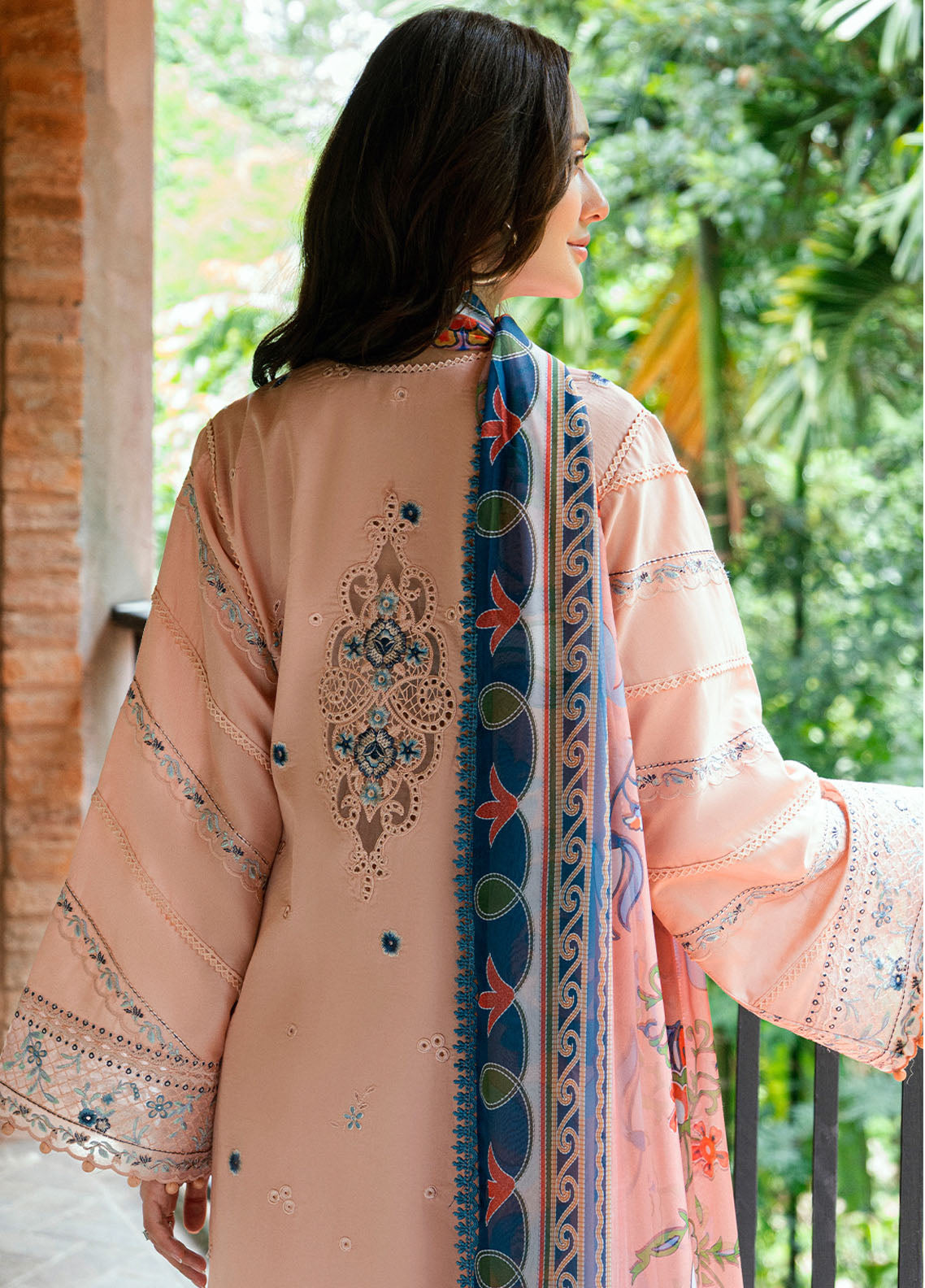 Summer Reverie By Roheenaz Embroidered Lawn 3 Piece Unstitched Suit RNZ25SRLL D-1B ISLENE Summer Reverie By Roheenaz Embroidered Lawn 3 Piece Unstitched Suit RNZ25SRLL D-1B ISLENE