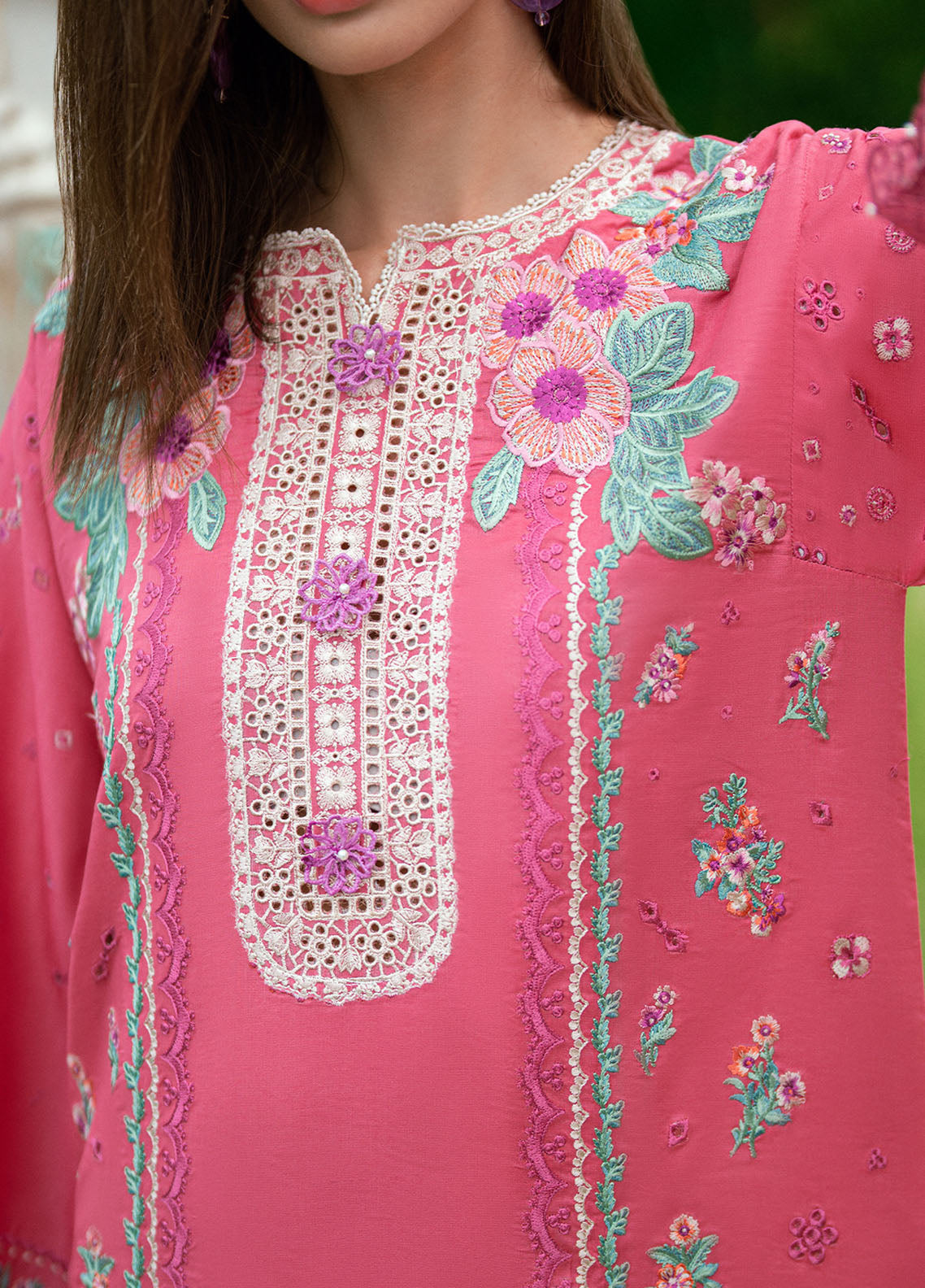 Summer Reverie By Roheenaz Embroidered Lawn 3 Piece Unstitched Suit RNZ25SRLL D-4B MIRALYN Summer Reverie By Roheenaz Embroidered Lawn 3 Piece Unstitched Suit RNZ25SRLL D-4B MIRALYN