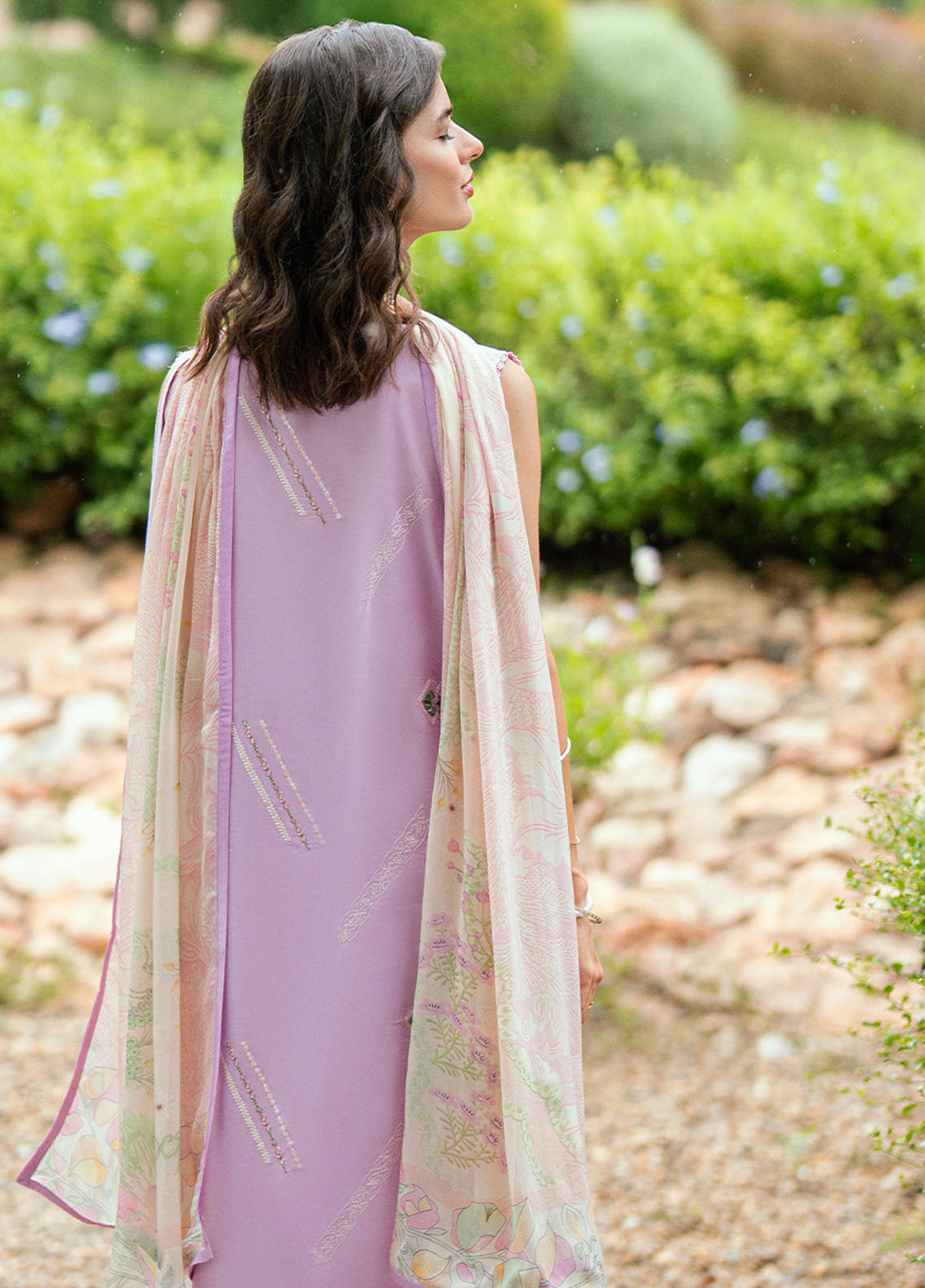 Summer Reverie By Roheenaz Embroidered Lawn 3 Piece Unstitched Suit RNZ25SRLL D-6B MIRIELLE Summer Reverie By Roheenaz Embroidered Lawn 3 Piece Unstitched Suit RNZ25SRLL D-6B MIRIELLE