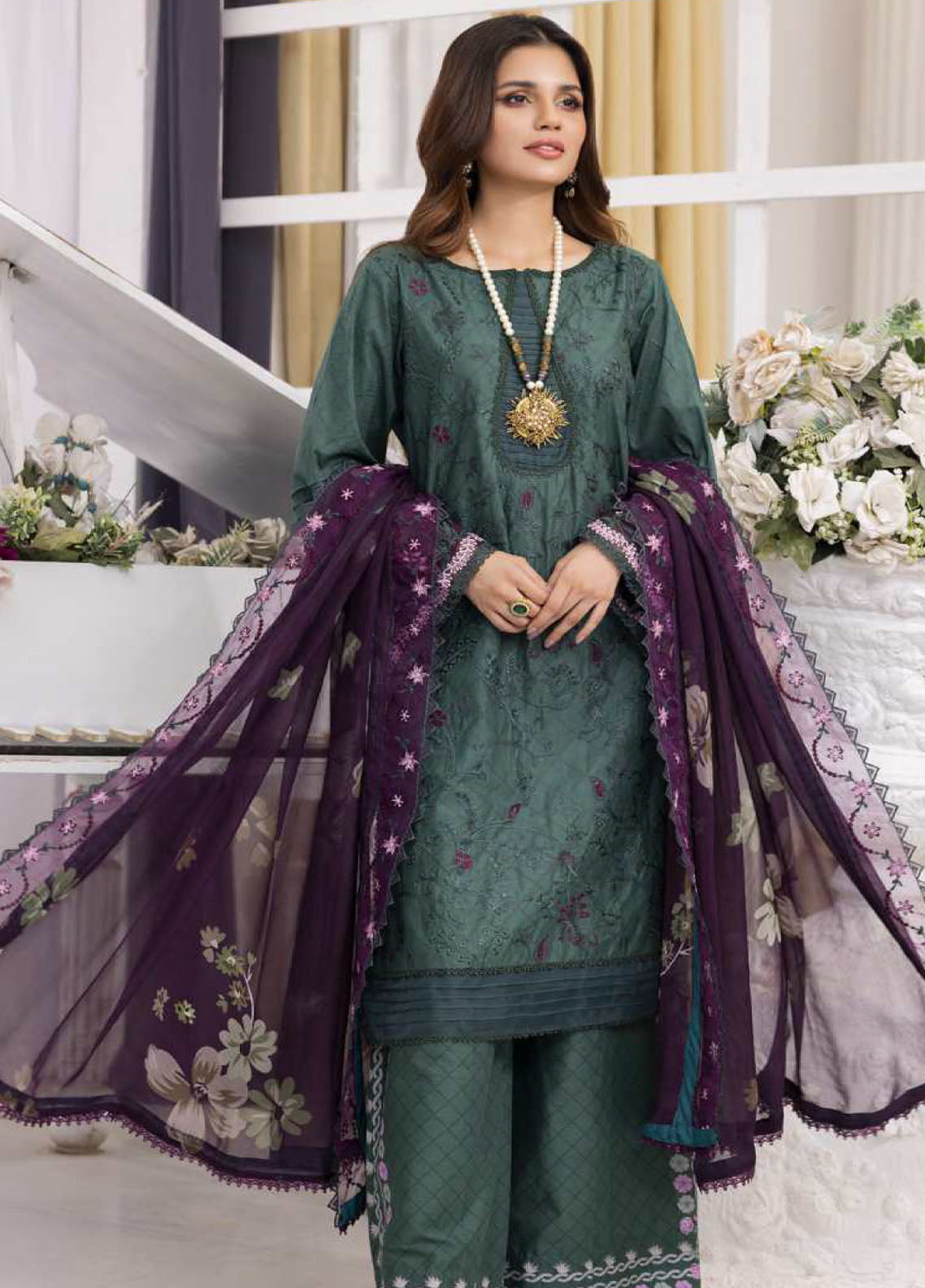 Sunshine Bloom By Alzohaib Chikankari Sequins 3 Piece Unstitched Suit AZ25SSBPV2 D-SPE-01 Sunshine Bloom By Alzohaib Chikankari Sequins 3 Piece Unstitched Suit AZ25SSBPV2 D-SPE-01