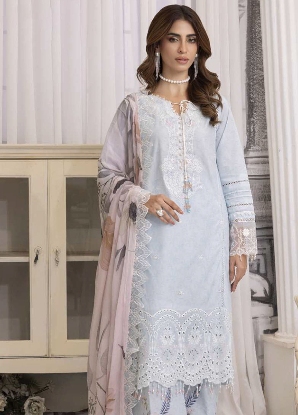 Sunshine Bloom By Alzohaib Chikankari Sequins 3 Piece Unstitched Suit AZ25SSBPV2 D-SPE-07 Sunshine Bloom By Alzohaib Chikankari Sequins 3 Piece Unstitched Suit AZ25SSBPV2 D-SPE-07