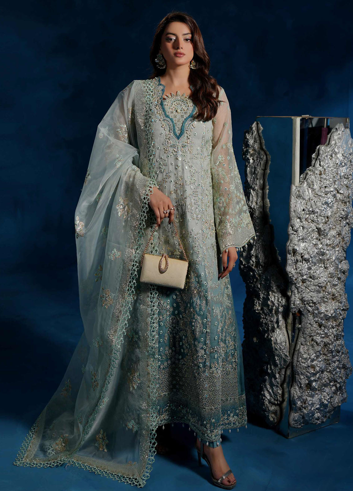 Tabeer By Maryam's Luxury Embroidered Organza 3 Piece Unstitched Suit MY26TLV2 D-TBR-8013 FEHREEN Tabeer By Maryam's Luxury Embroidered Organza 3 Piece Unstitched Suit MY26TLV2 D-TBR-8013 FEHREEN