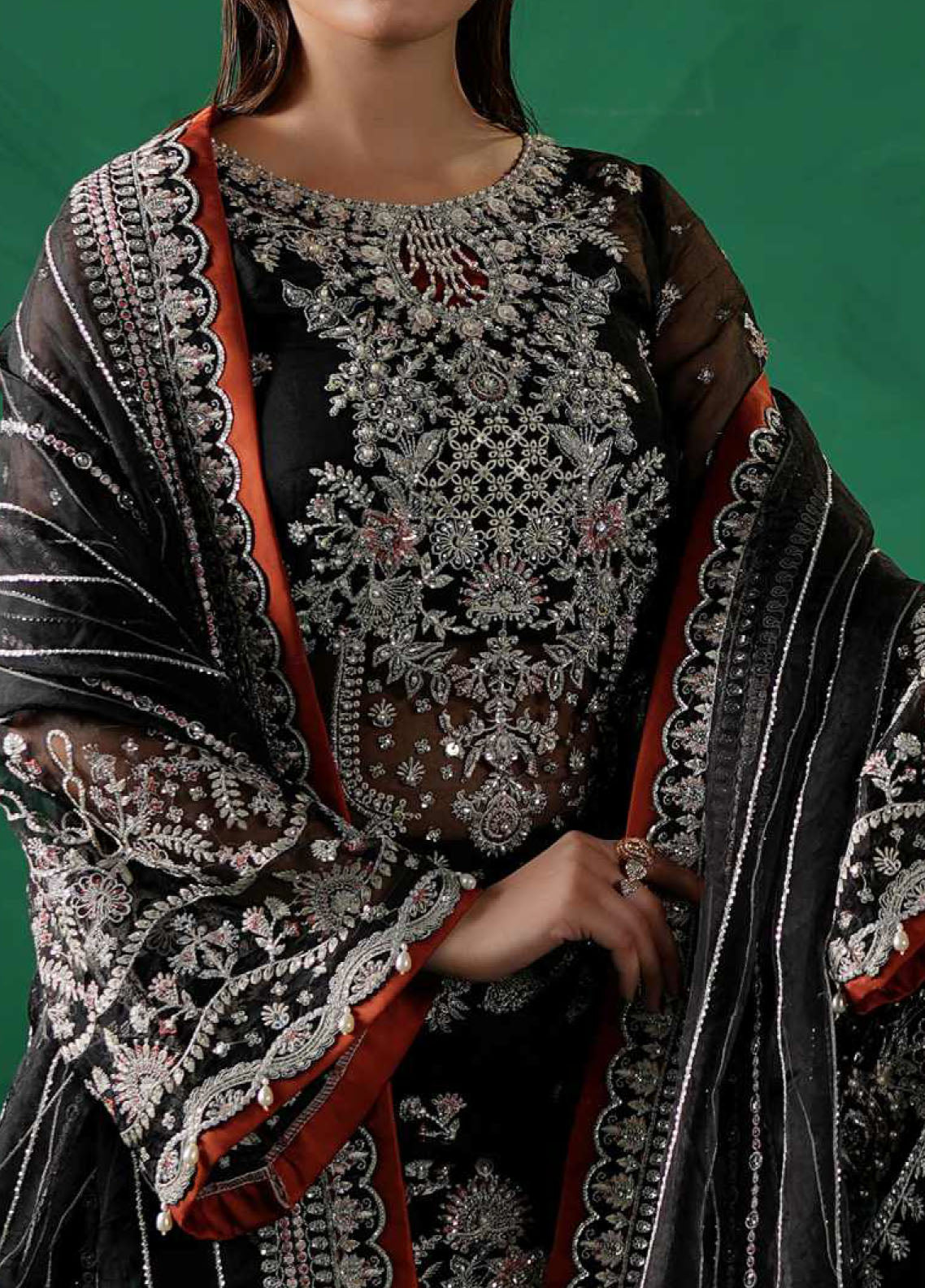 Tabeer By Maryam's Luxury Embroidered Organza 3 Piece Unstitched Suit MY26TLV2 D-TBR-8014 SARLEEN Tabeer By Maryam's Luxury Embroidered Organza 3 Piece Unstitched Suit MY26TLV2 D-TBR-8014 SARLEEN
