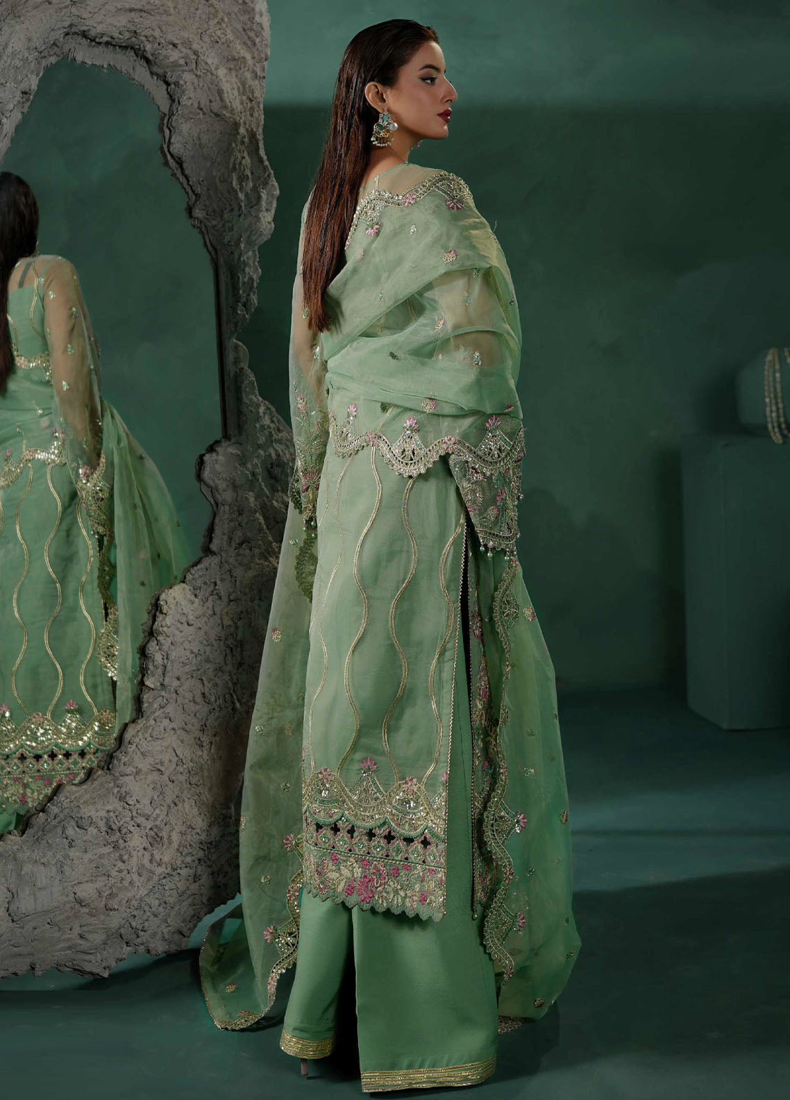 Tabeer By Maryam's Luxury Embroidered Organza 3 Piece Unstitched Suit MY26TLV2 D-TBR-8020 ZAFEERA Tabeer By Maryam's Luxury Embroidered Organza 3 Piece Unstitched Suit MY26TLV2 D-TBR-8020 ZAFEERA