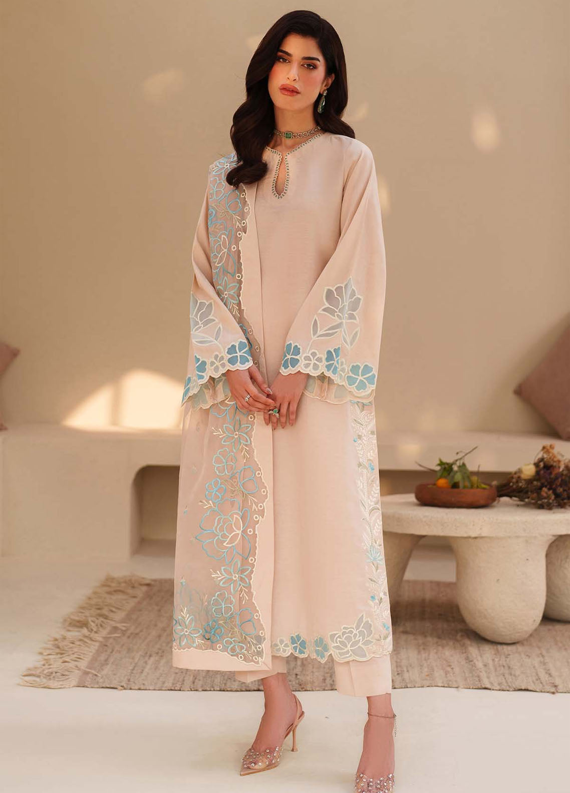 Tabeer By Zarif Embroidered Raw Silk 3 Piece Unstitched Suit ZF26TTSE D-ZE-TS-02 FLORIELLE Tabeer By Zarif Embroidered Raw Silk 3 Piece Unstitched Suit ZF26TTSE D-ZE-TS-02 FLORIELLE