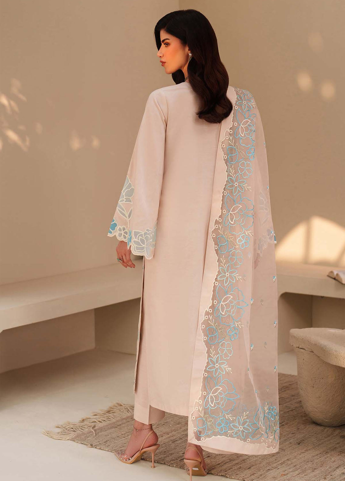 Tabeer By Zarif Embroidered Raw Silk 3 Piece Unstitched Suit ZF26TTSE D-ZE-TS-02 FLORIELLE Tabeer By Zarif Embroidered Raw Silk 3 Piece Unstitched Suit ZF26TTSE D-ZE-TS-02 FLORIELLE