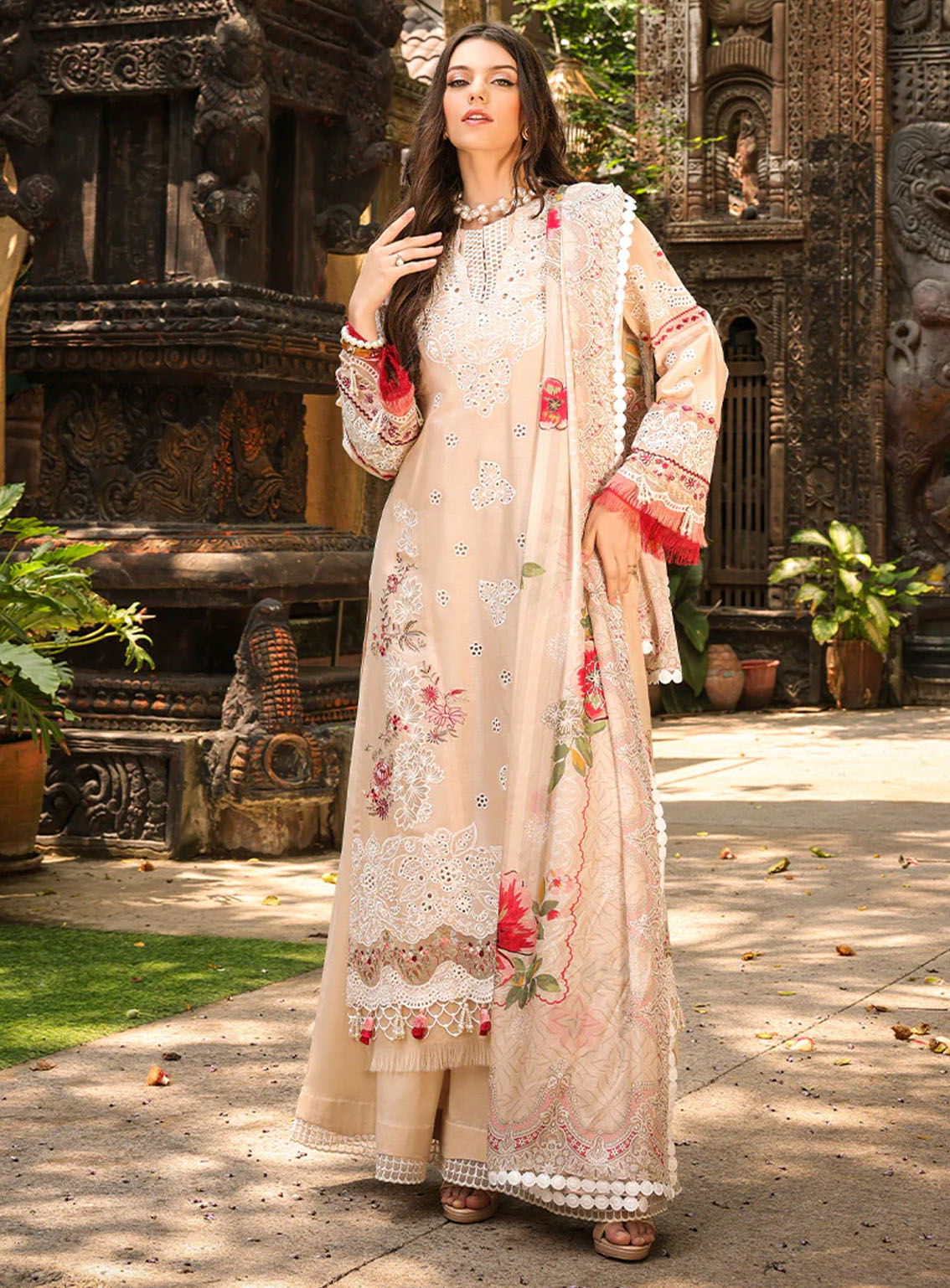 Tabeer Luxury Embroidered Lawn 3 Piece Unstitched Suit TBR24L D-04 Tabeer Luxury Embroidered Lawn 3 Piece Unstitched Suit TBR24L D-04