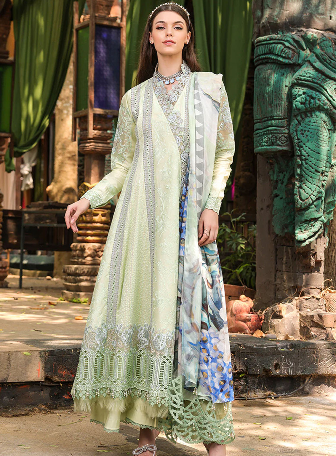 Tabeer Luxury Embroidered Lawn 3 Piece Unstitched Suit TBR24L D-07 Tabeer Luxury Embroidered Lawn 3 Piece Unstitched Suit TBR24L D-07