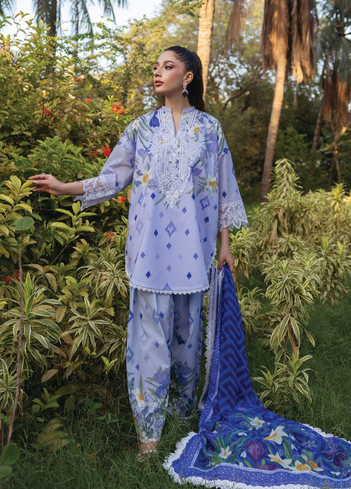 Tahra By Zainab Chottani Embroidered Lawn 3 Piece Unstitched Suit ZC24T 6A RAHA Tahra By Zainab Chottani Embroidered Lawn 3 Piece Unstitched Suit ZC24T 6A RAHA