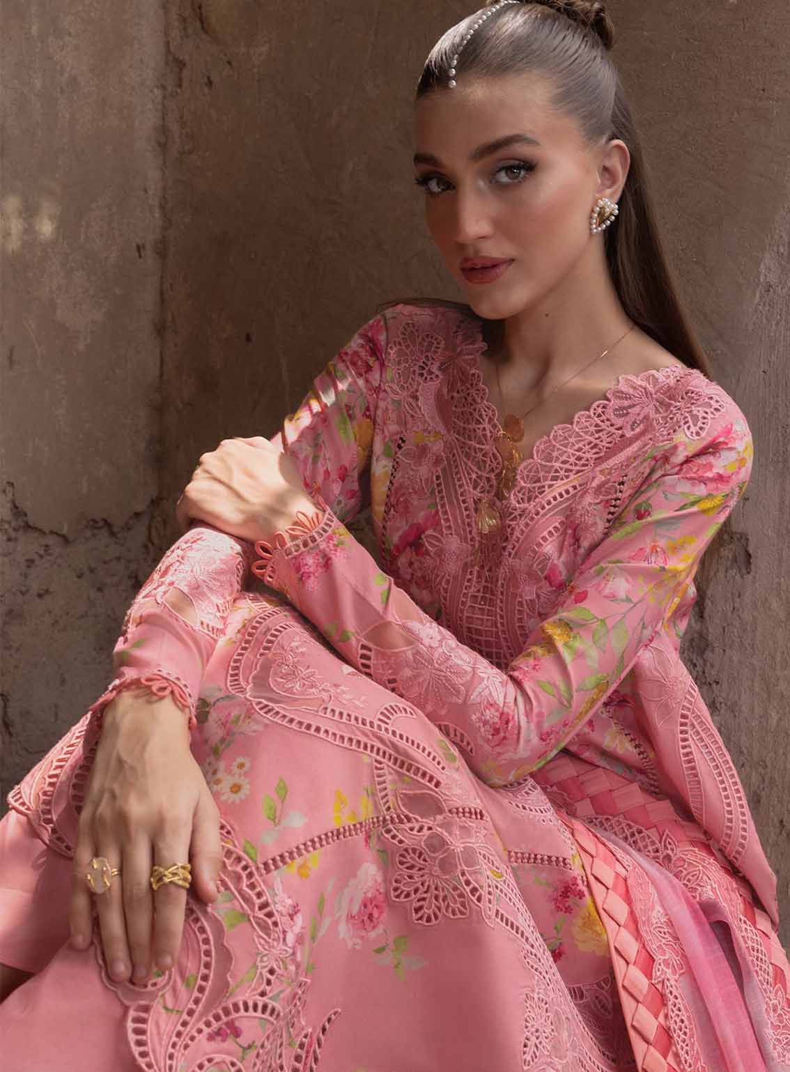 Tasawar By Crimson Embroidered Lawn 3 Piece Unstitched Suit CSS25TLL D-2A PETALS AND PROMISES Tasawar By Crimson Embroidered Lawn 3 Piece Unstitched Suit CSS25TLL D-2A PETALS AND PROMISES