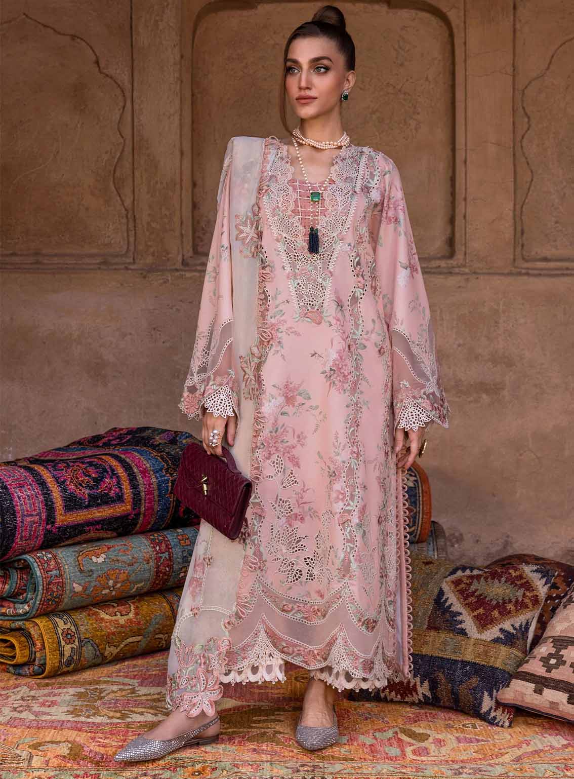 Tasawar By Crimson Embroidered Lawn 3 Piece Unstitched Suit CSS25TLL D-5A LAVENDER FALL Tasawar By Crimson Embroidered Lawn 3 Piece Unstitched Suit CSS25TLL D-5A LAVENDER FALL