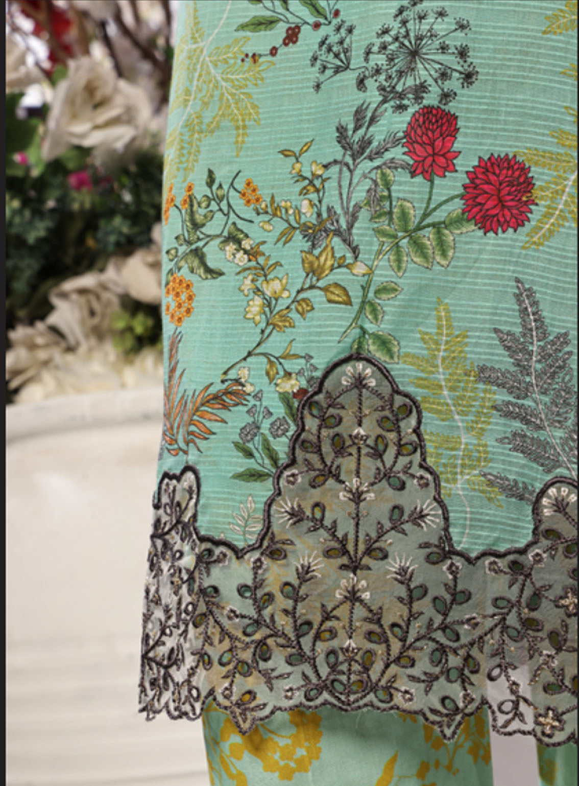 Tehwar By Aifa Embroidered Lawn 3 Piece Unstitched Suit AI24C AF-TWR-24207 Tehwar By Aifa Embroidered Lawn 3 Piece Unstitched Suit AI24C AF-TWR-24207