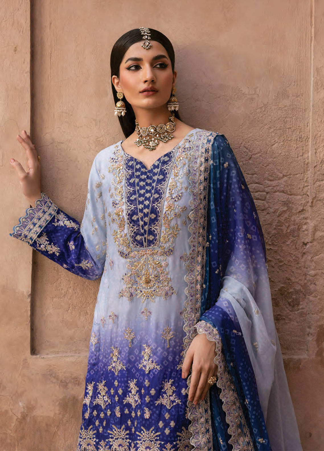 The Empress By Emaan Adeel Embroidered Chiffon 3 Piece Unstitched Suit EA25TEFW D-AUREVIA The Empress By Emaan Adeel Embroidered Chiffon 3 Piece Unstitched Suit EA25TEFW D-AUREVIA