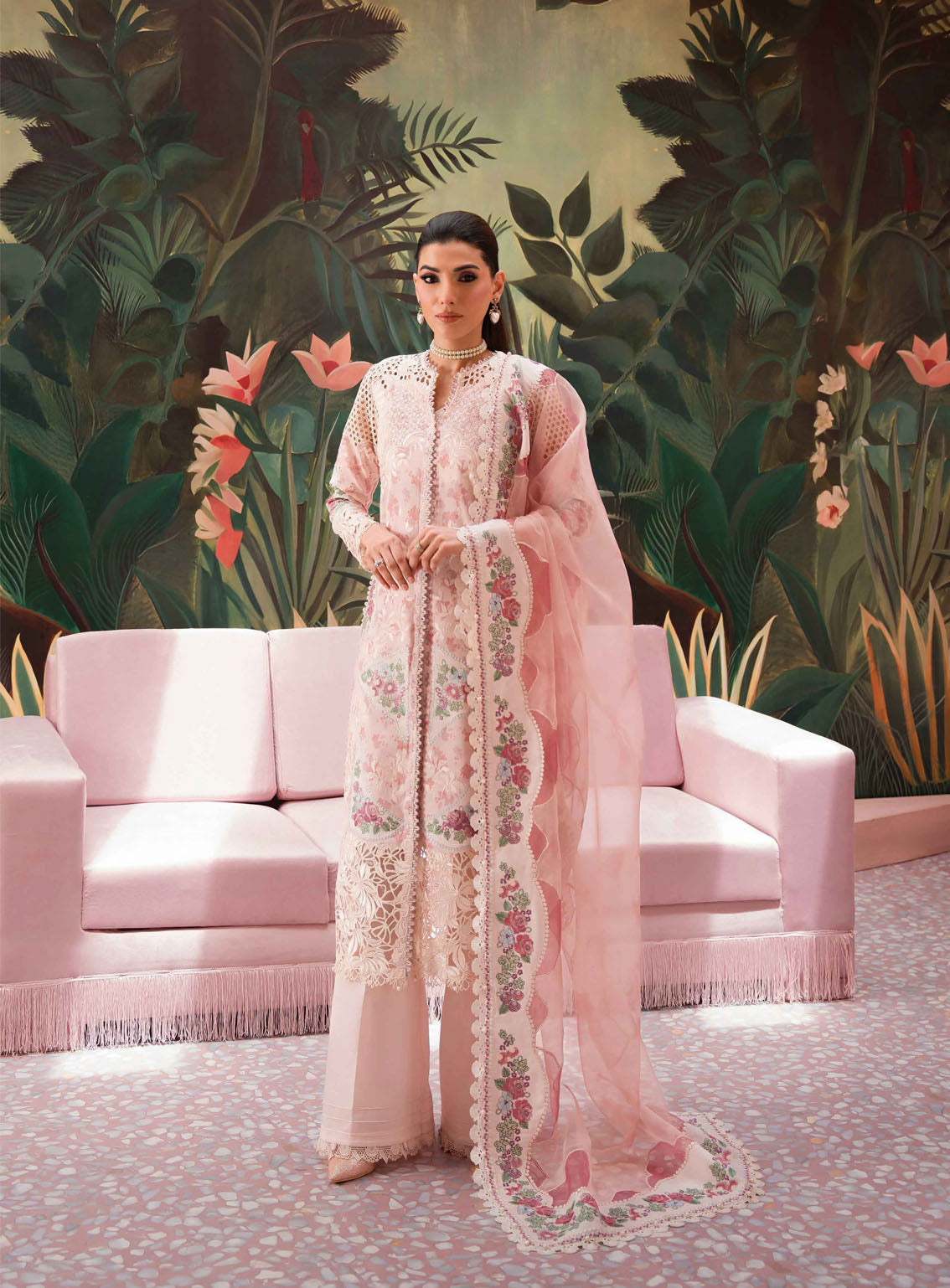 The Painted Garden By Afrozeh Embroidered Lawn 3 Piece Unstitched Suit AF24PG D-04 DAISY DREAM The Painted Garden By Afrozeh Embroidered Lawn 3 Piece Unstitched Suit AF24PG D-04 DAISY DREAM