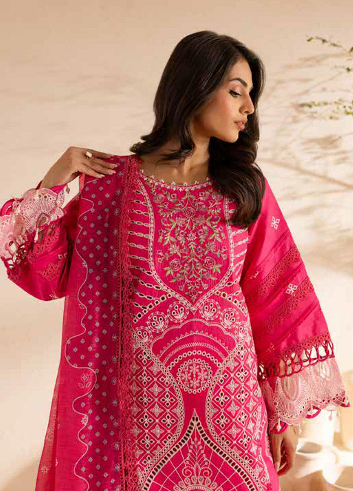 The Summer Garden By Parishay Embroidered Lawn 3 Piece Unstitched Suit PR25TSG D-SG-04 The Summer Garden By Parishay Embroidered Lawn 3 Piece Unstitched Suit PR25TSG D-SG-04