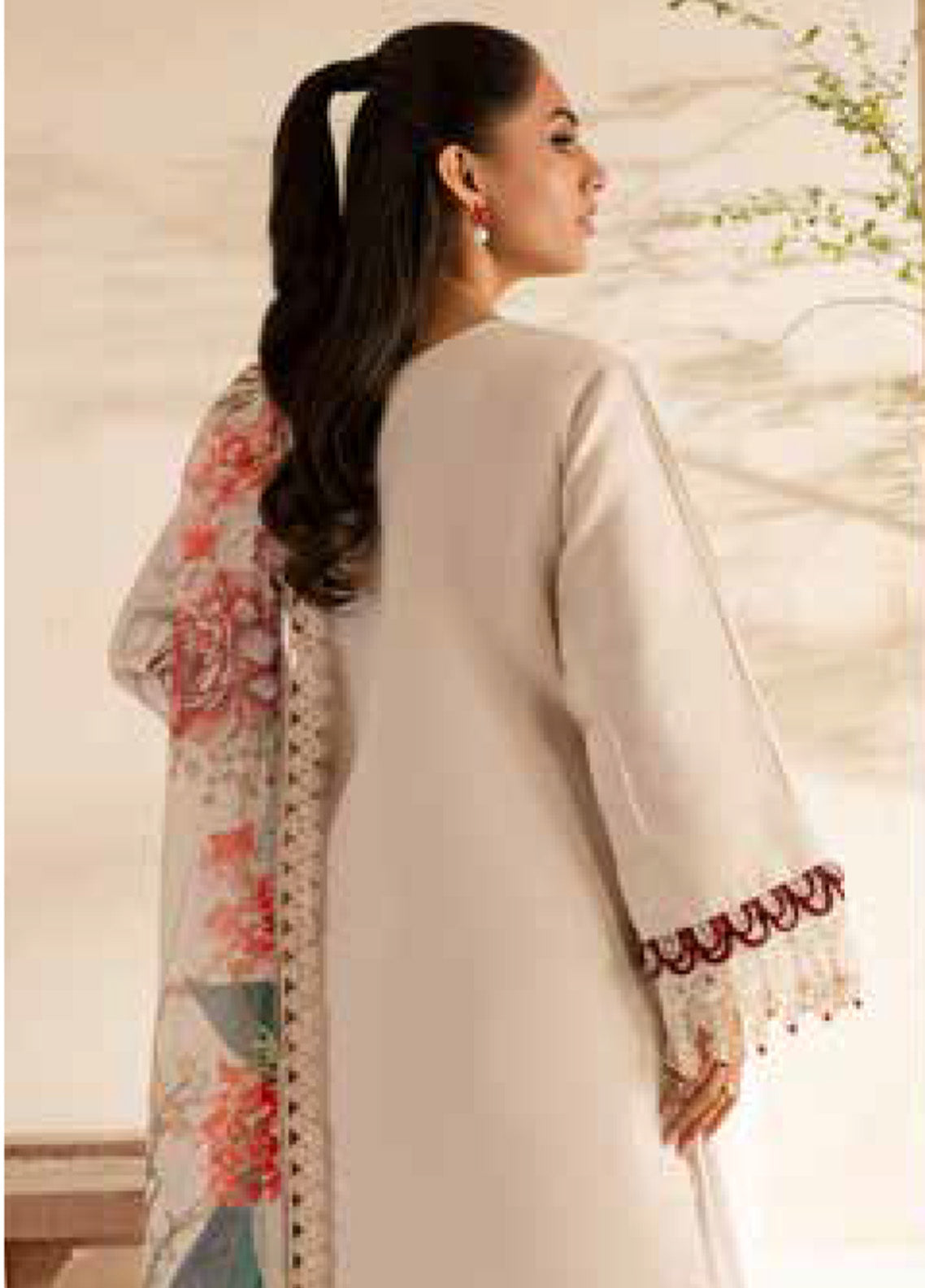 The Summer Garden By Parishay Embroidered Lawn 3 Piece Unstitched Suit PR25TSG D-SG-06 The Summer Garden By Parishay Embroidered Lawn 3 Piece Unstitched Suit PR25TSG D-SG-06