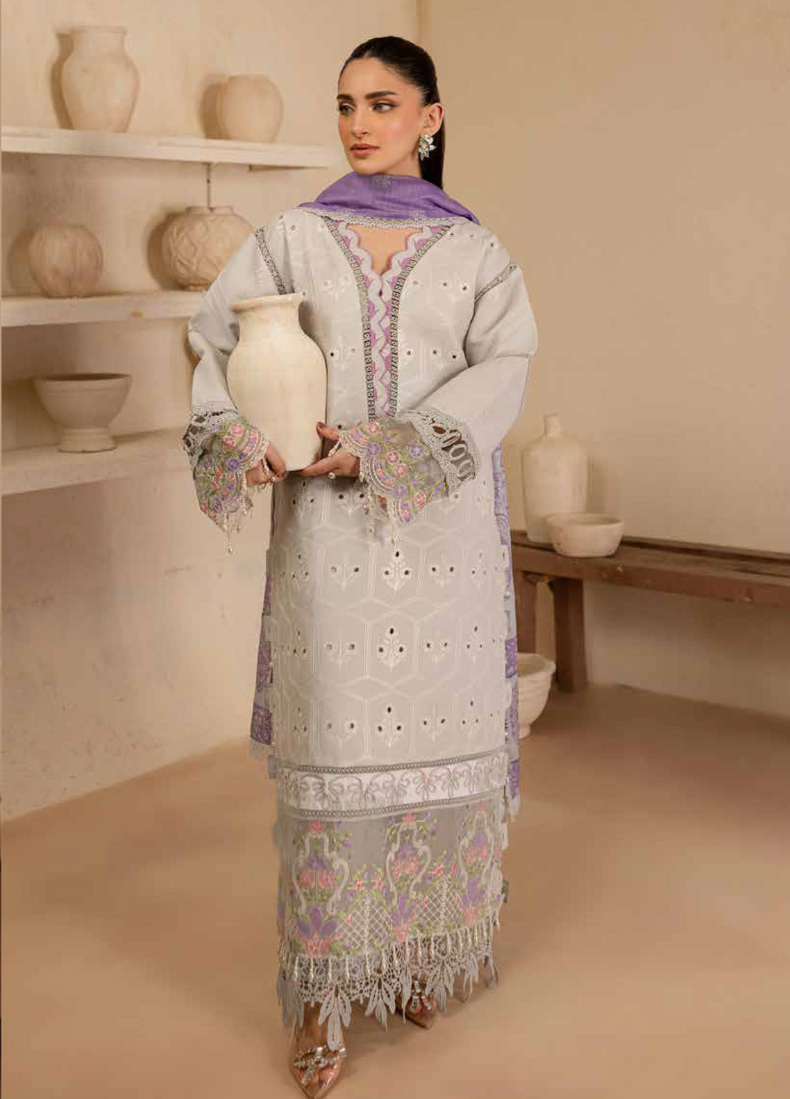 The Summer Garden By Parishay Embroidered Lawn 3 Piece Unstitched Suit PR25TSG D-SG-07 The Summer Garden By Parishay Embroidered Lawn 3 Piece Unstitched Suit PR25TSG D-SG-07