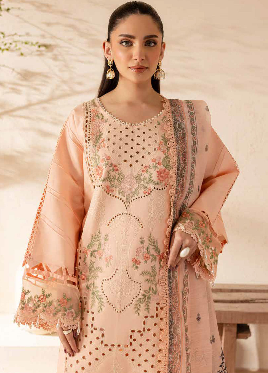 The Summer Garden By Parishay Embroidered Lawn 3 Piece Unstitched Suit PR25TSG D-SG-10 The Summer Garden By Parishay Embroidered Lawn 3 Piece Unstitched Suit PR25TSG D-SG-10
