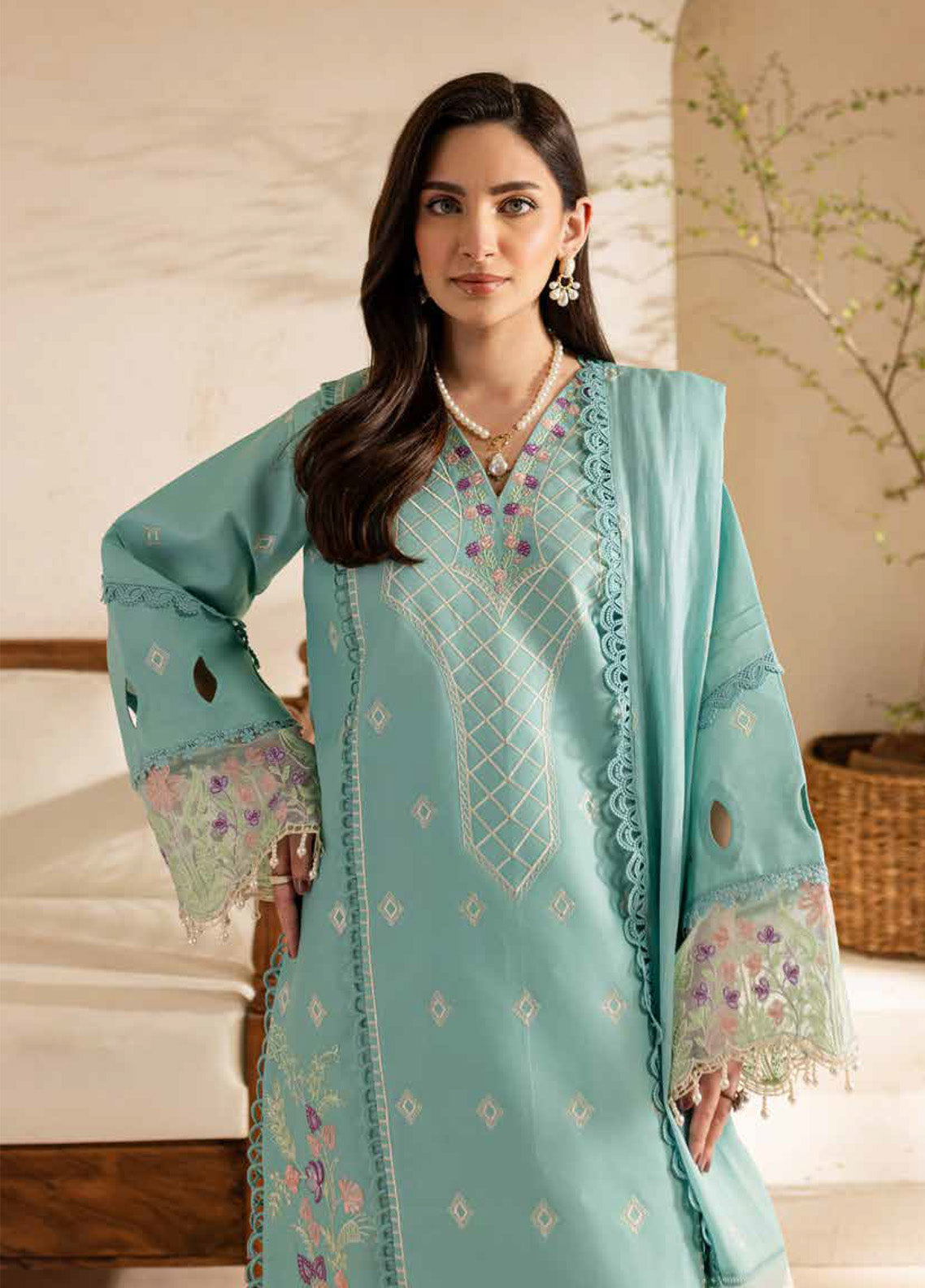 The Summer Garden By Parishay Embroidered Lawn 3 Piece Unstitched Suit PR25TSG D-SG-11 The Summer Garden By Parishay Embroidered Lawn 3 Piece Unstitched Suit PR25TSG D-SG-11