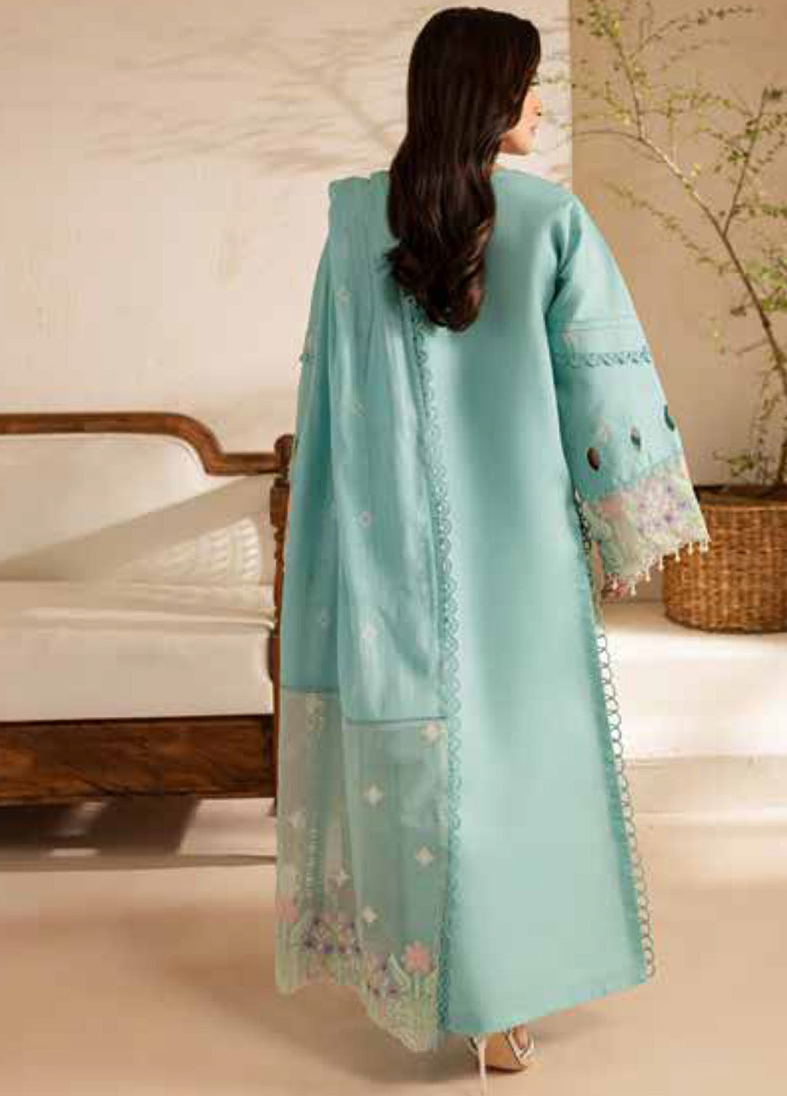 The Summer Garden By Parishay Embroidered Lawn 3 Piece Unstitched Suit PR25TSG D-SG-11 The Summer Garden By Parishay Embroidered Lawn 3 Piece Unstitched Suit PR25TSG D-SG-11