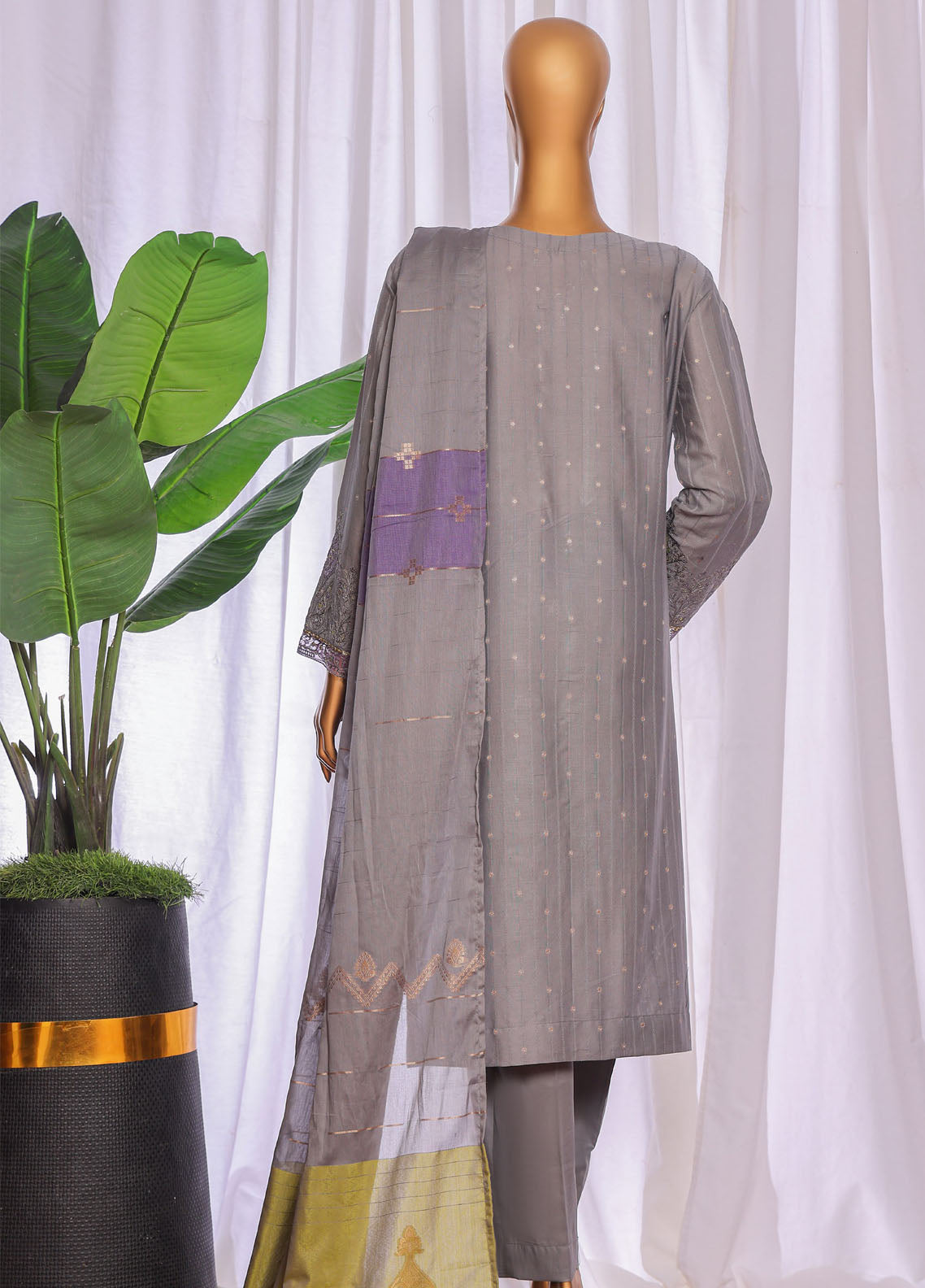 Turkish By HZ Textiles Embroidered Jacquard 3 Piece Unstitched Suit HZ25TJV3 D-TJE-105-C Turkish By HZ Textiles Embroidered Jacquard 3 Piece Unstitched Suit HZ25TJV3 D-TJE-105-C