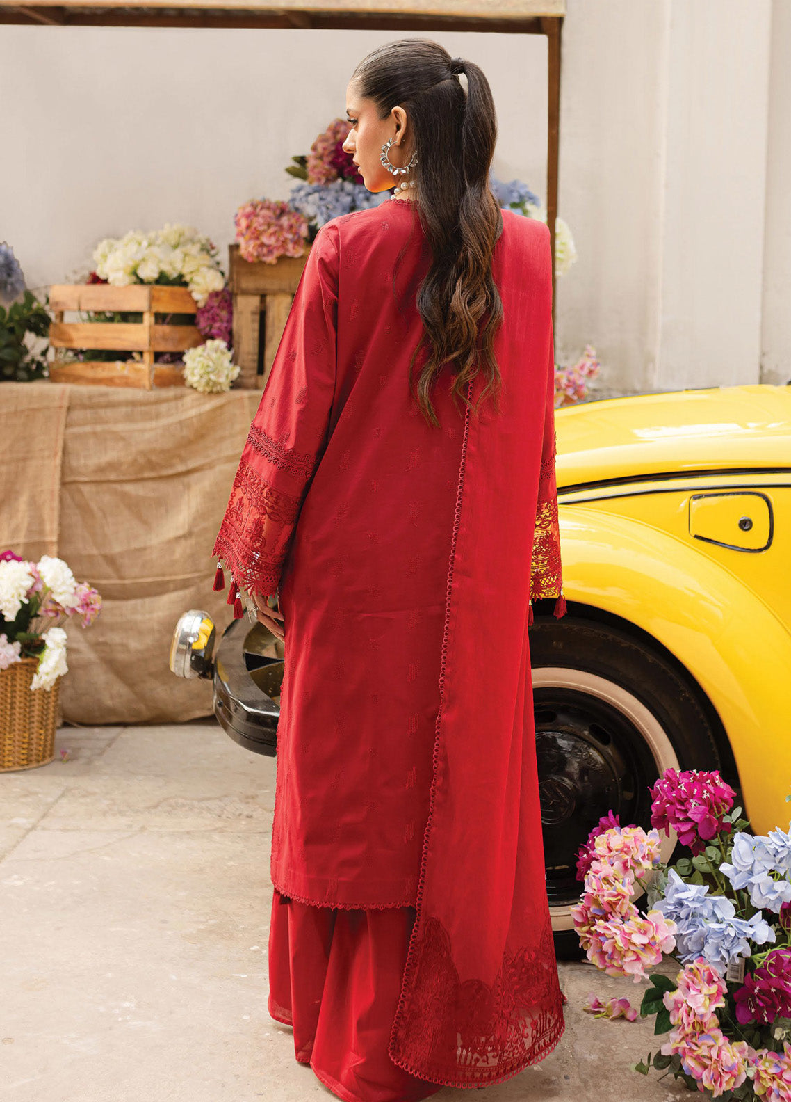 Twilight By Mahnur Embroidered Lawn 3 Piece Unstitched Suit MN25TL D-01A CARMINE Twilight By Mahnur Embroidered Lawn 3 Piece Unstitched Suit MN25TL D-01A CARMINE