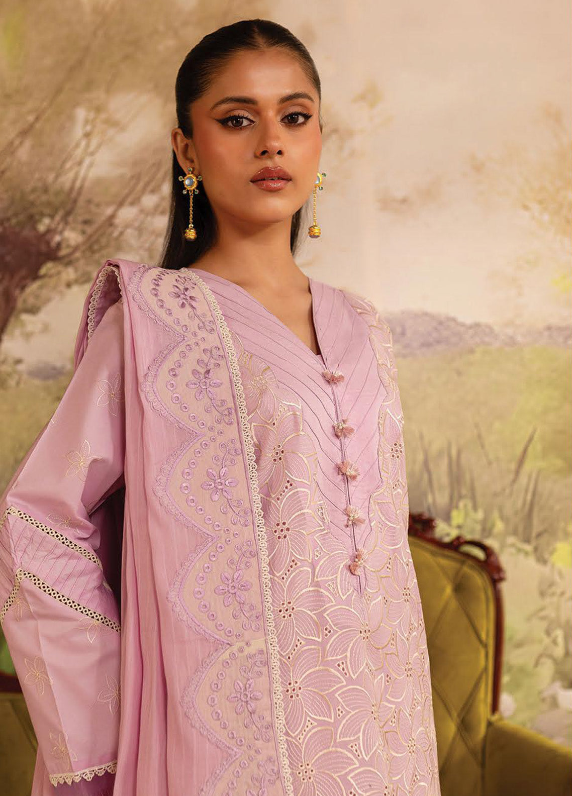 Twilight By Mahnur Embroidered Lawn 3 Piece Unstitched Suit MN25TL D-02B VIOLETTA Twilight By Mahnur Embroidered Lawn 3 Piece Unstitched Suit MN25TL D-02B VIOLETTA