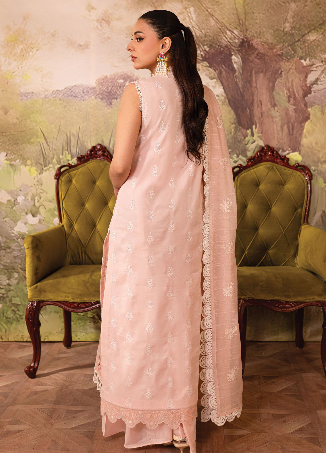 Twilight By Mahnur Embroidered Lawn 3 Piece Unstitched Suit MN25TL D-06B AYSEL Twilight By Mahnur Embroidered Lawn 3 Piece Unstitched Suit MN25TL D-06B AYSEL