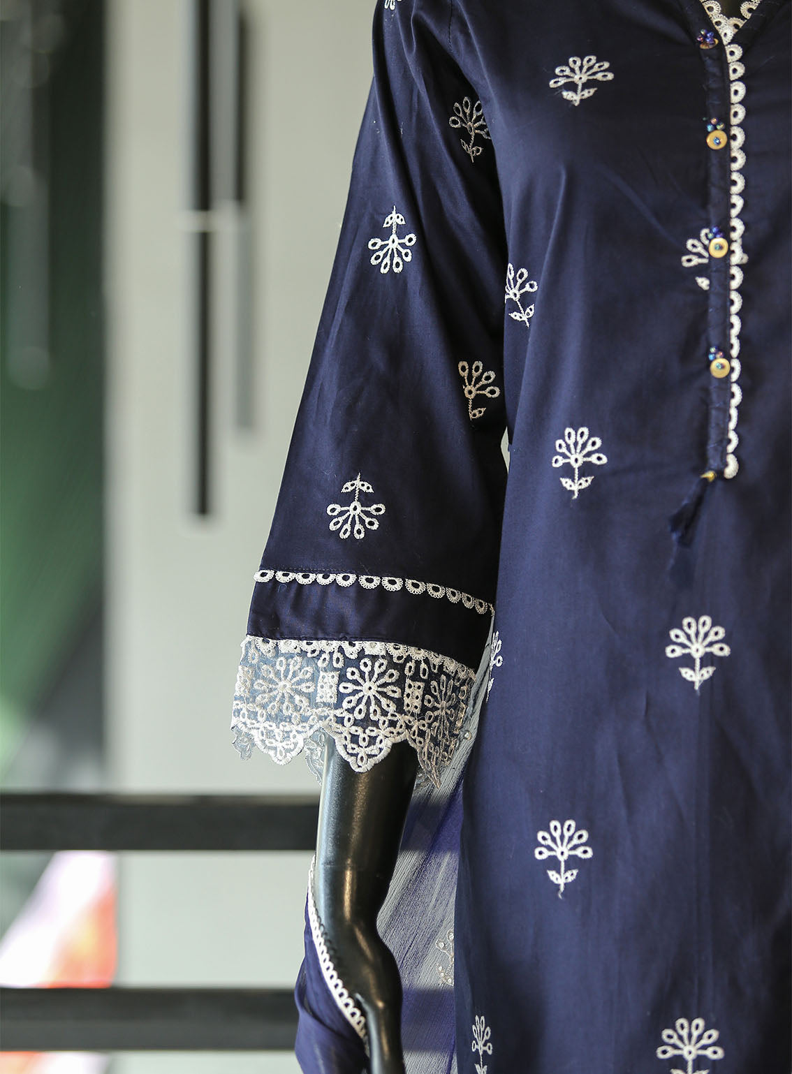 Usman Fabrics Fancy Embroidered Cotton Stitched 3 Piece Stitched Suit - US24FEL 6869 Usman Fabrics Fancy Embroidered Cotton Stitched 3 Piece Stitched Suit - US24FEL 6869