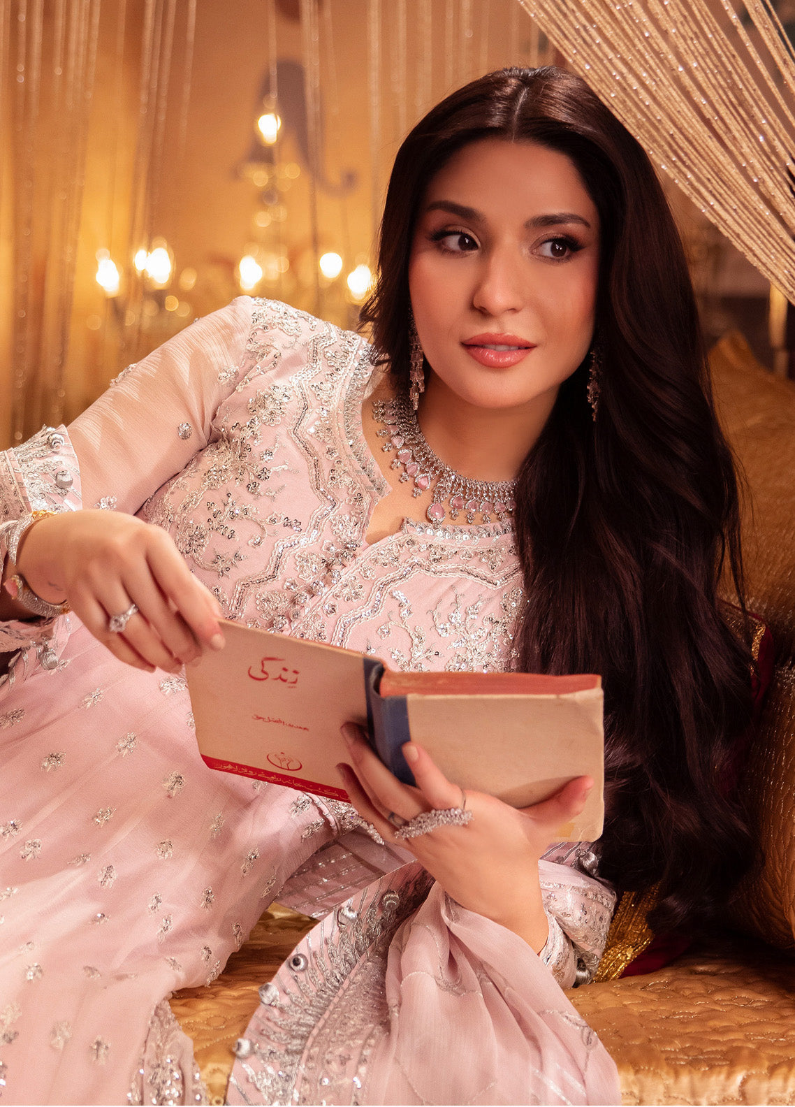 Vasl By Asim Jofa Embroidered Chiffon 3 Piece Unstitched Suit J24V AJYV-10 Vasl By Asim Jofa Embroidered Chiffon 3 Piece Unstitched Suit J24V AJYV-10