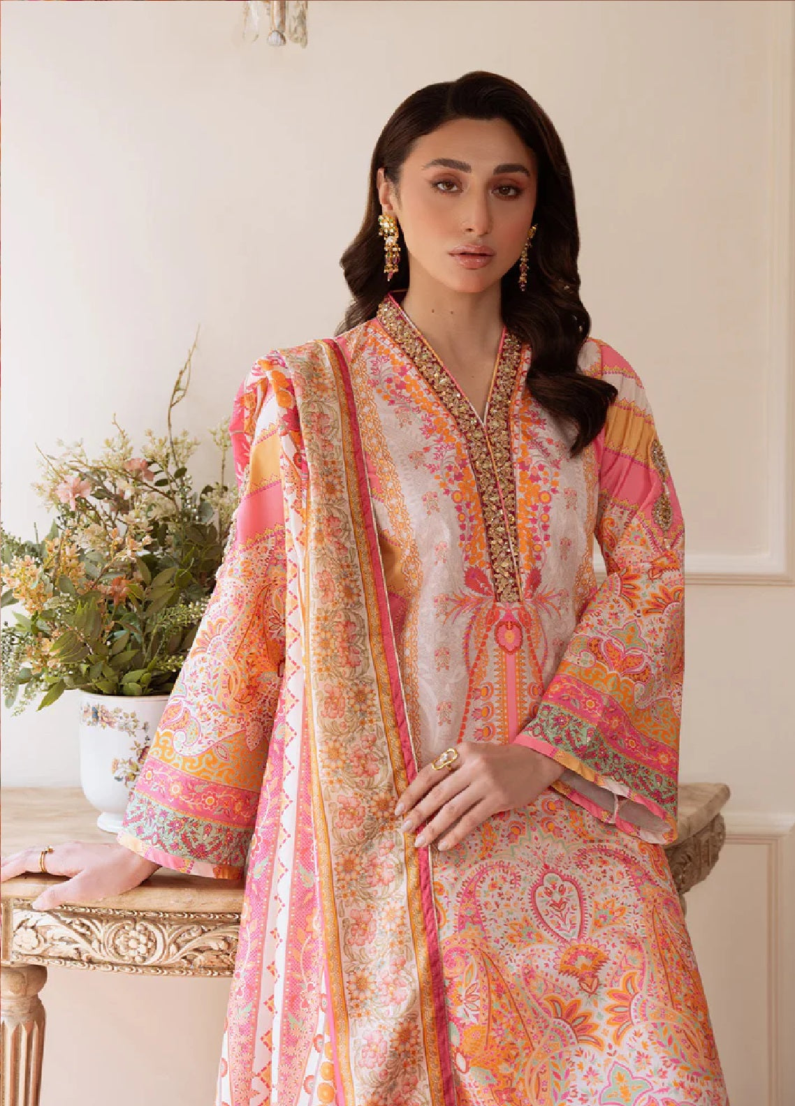 Veloure By Gulaal Embroidered Silk 3 Piece Unstitched Suit GL25VPS D-04 BLUSH ROYALE Veloure By Gulaal Embroidered Silk 3 Piece Unstitched Suit GL25VPS D-04 BLUSH ROYALE