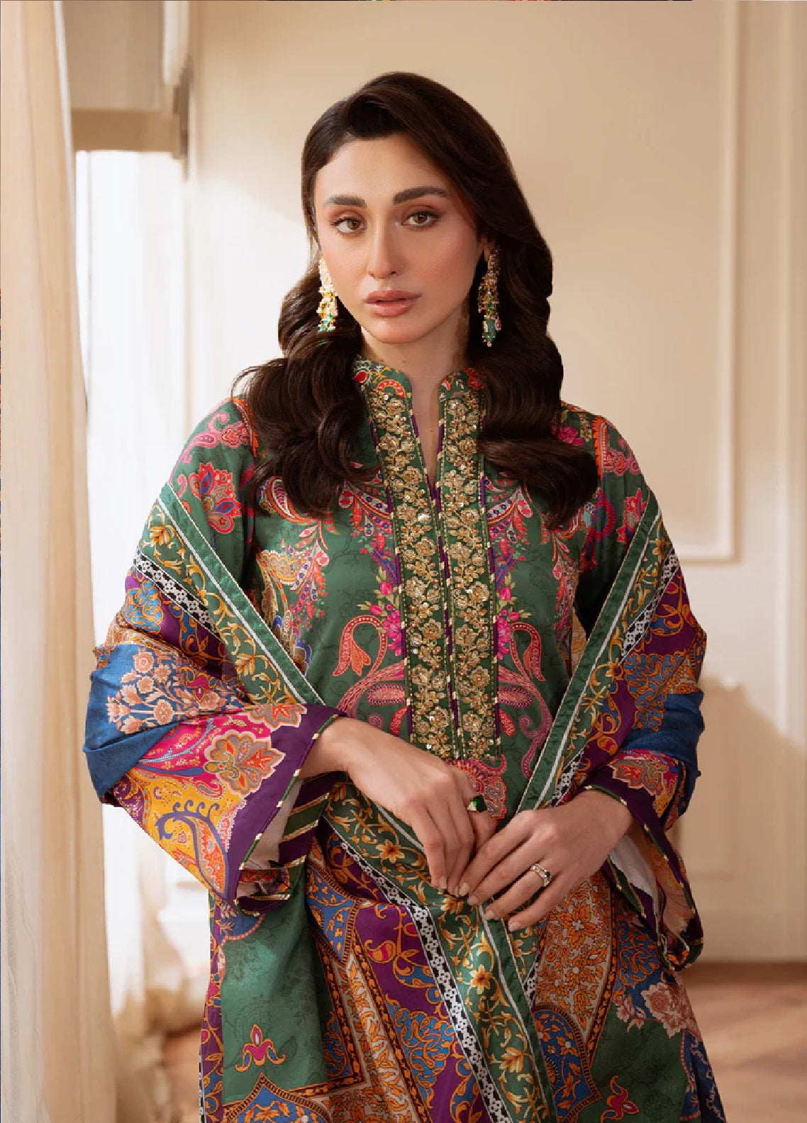 Veloure By Gulaal Embroidered Silk 3 Piece Unstitched Suit GL25VPS D-06 MAJESTIC MOSAIC Veloure By Gulaal Embroidered Silk 3 Piece Unstitched Suit GL25VPS D-06 MAJESTIC MOSAIC