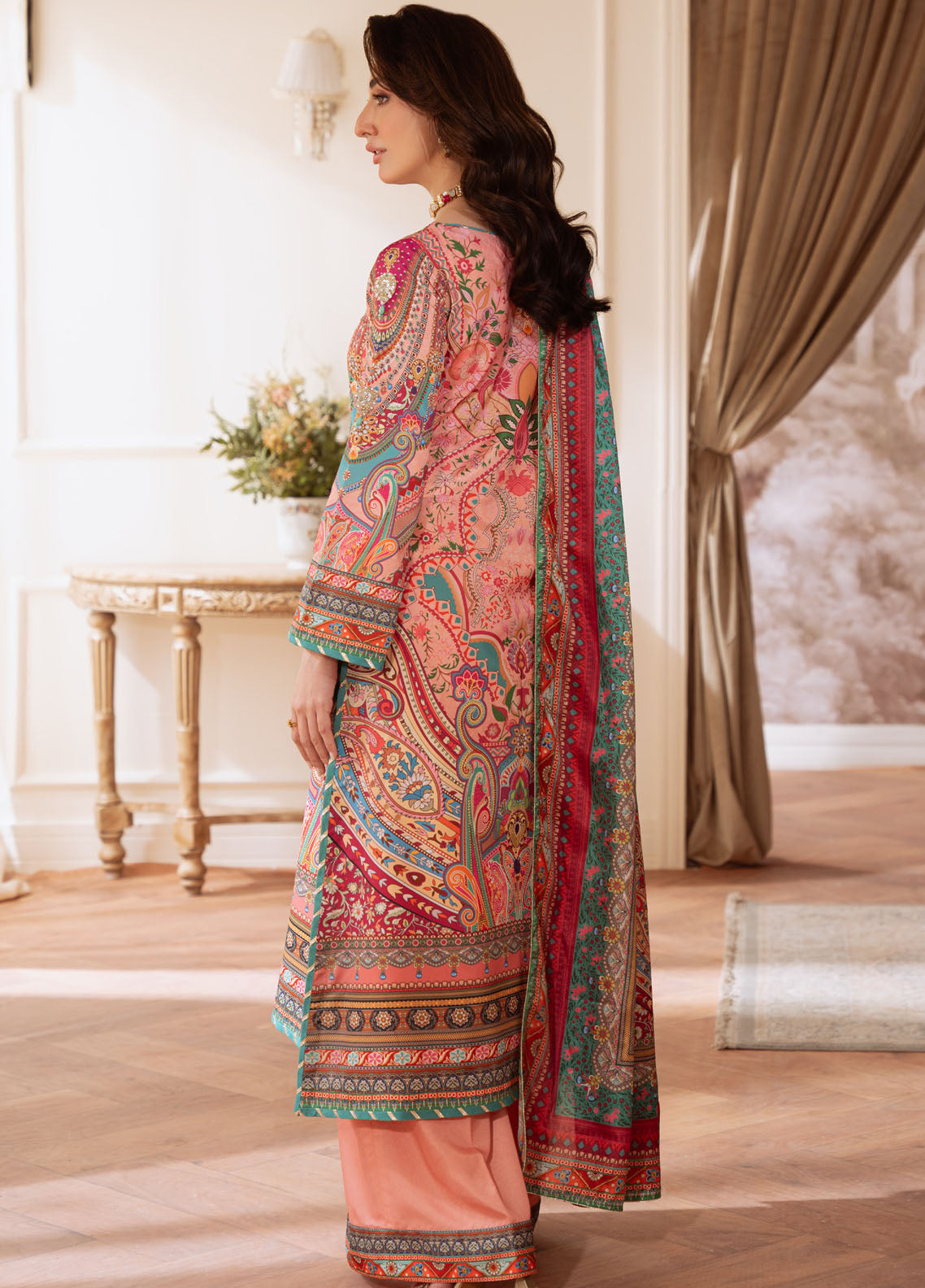 Veloure By Gulaal Embroidered Silk 3 Piece Unstitched Suit GL25VPS D-08 CORAL ÉCLAT Veloure By Gulaal Embroidered Silk 3 Piece Unstitched Suit GL25VPS D-08 CORAL ÉCLAT