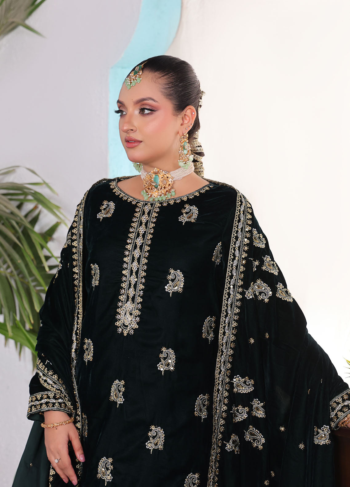 Velvety By Schick Embroidered Cut Dana Velvet 3 Piece Unstitched Suit SDH25VV1 D-CDE-03 Velvety By Schick Embroidered Cut Dana Velvet 3 Piece Unstitched Suit SDH25VV1 D-CDE-03