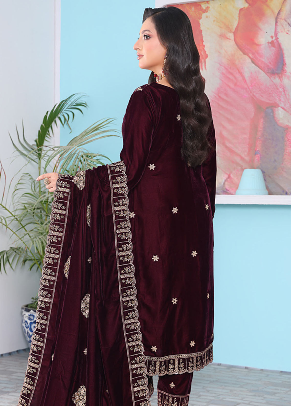 Velvety By Schick Embroidered Cut Dana Velvet 3 Piece Unstitched Suit SDH25VV2 D-CDE-01 Velvety By Schick Embroidered Cut Dana Velvet 3 Piece Unstitched Suit SDH25VV2 D-CDE-01
