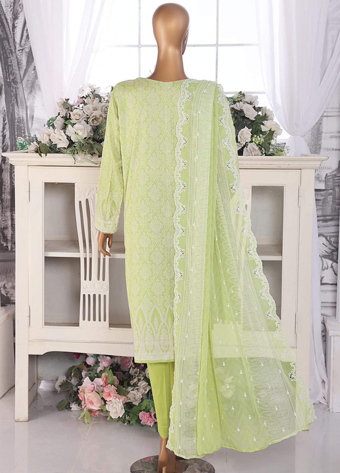 Venice By HZ Textiles Premium Chikankari Lawn 3 Piece Unstitched Suit HZ26VEC D-VCE-704 Venice By HZ Textiles Premium Chikankari Lawn 3 Piece Unstitched Suit HZ26VEC D-VCE-704