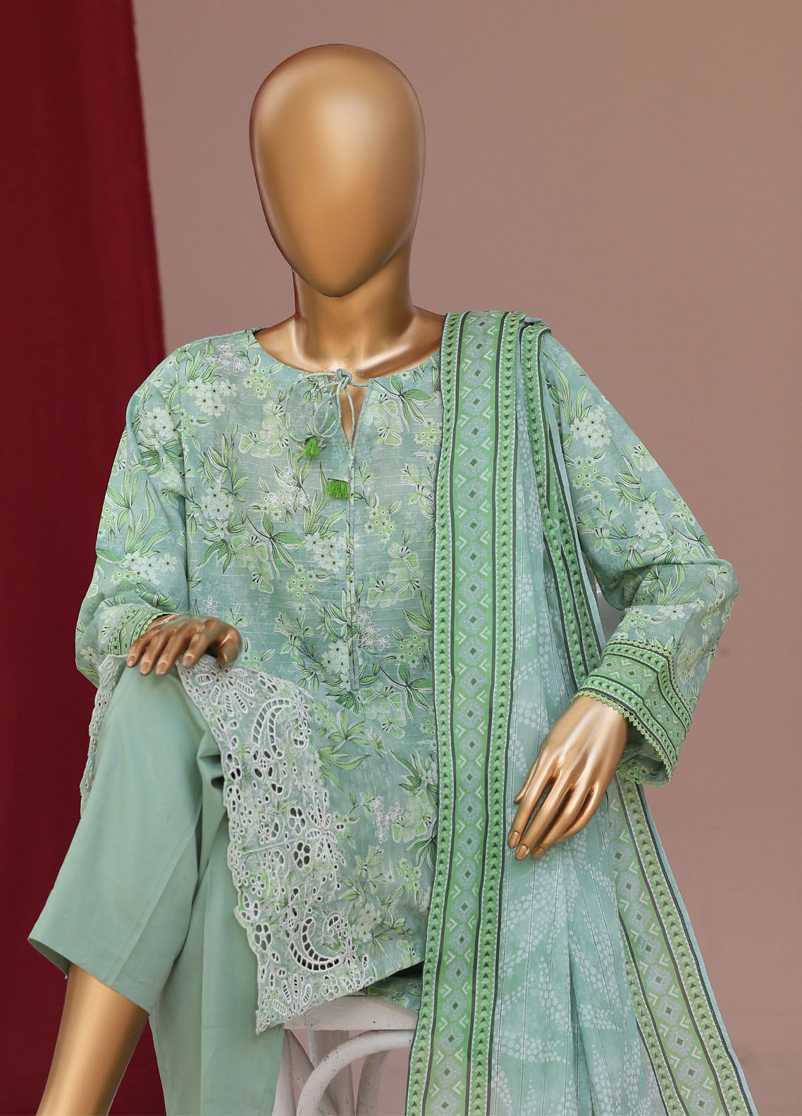 Vital By HZ Textiles Embroidered Lawn 3 Piece Unstitched Suit HZ26VE D-VEC-03 Vital By HZ Textiles Embroidered Lawn 3 Piece Unstitched Suit HZ26VE D-VEC-03