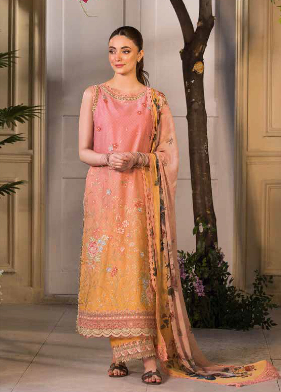 Vital By Sobia Nazir Embroidered Lawn 3 Piece Unstitched Suit SN25 D-11B Vital By Sobia Nazir Embroidered Lawn 3 Piece Unstitched Suit SN25 D-11B