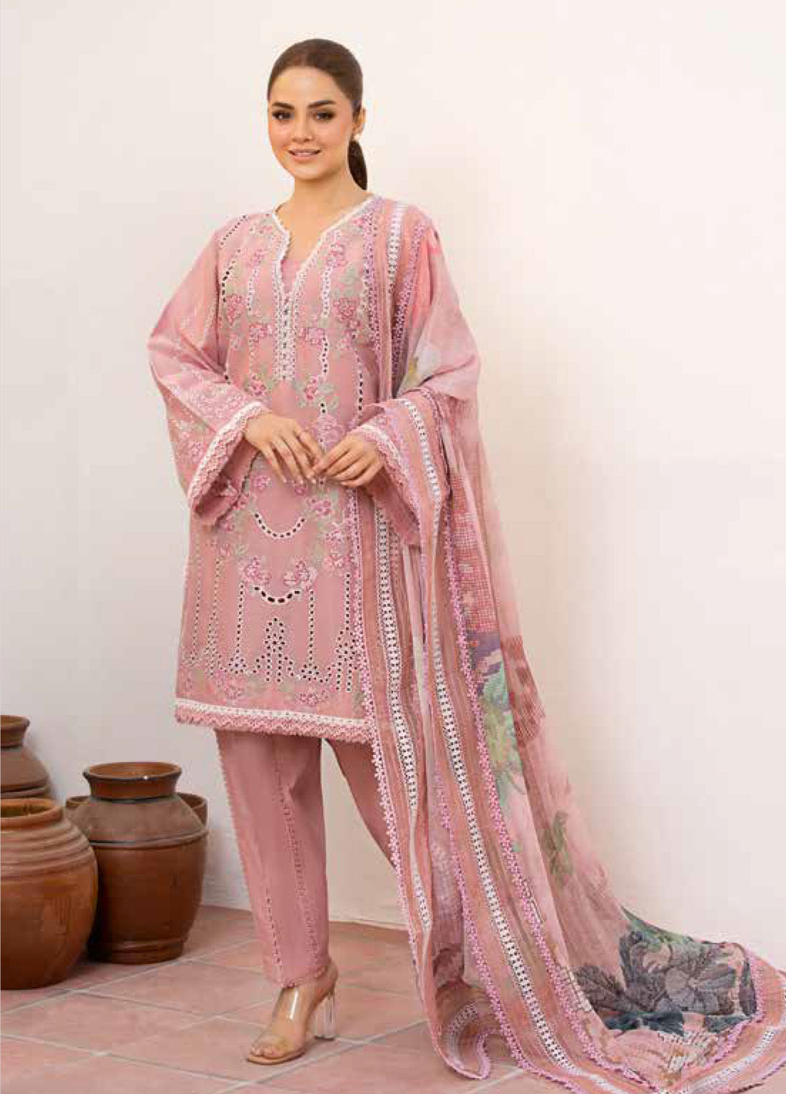Vital By Sobia Nazir Embroidered Lawn 3 Piece Unstitched Suit SN25 D-2A Vital By Sobia Nazir Embroidered Lawn 3 Piece Unstitched Suit SN25 D-2A