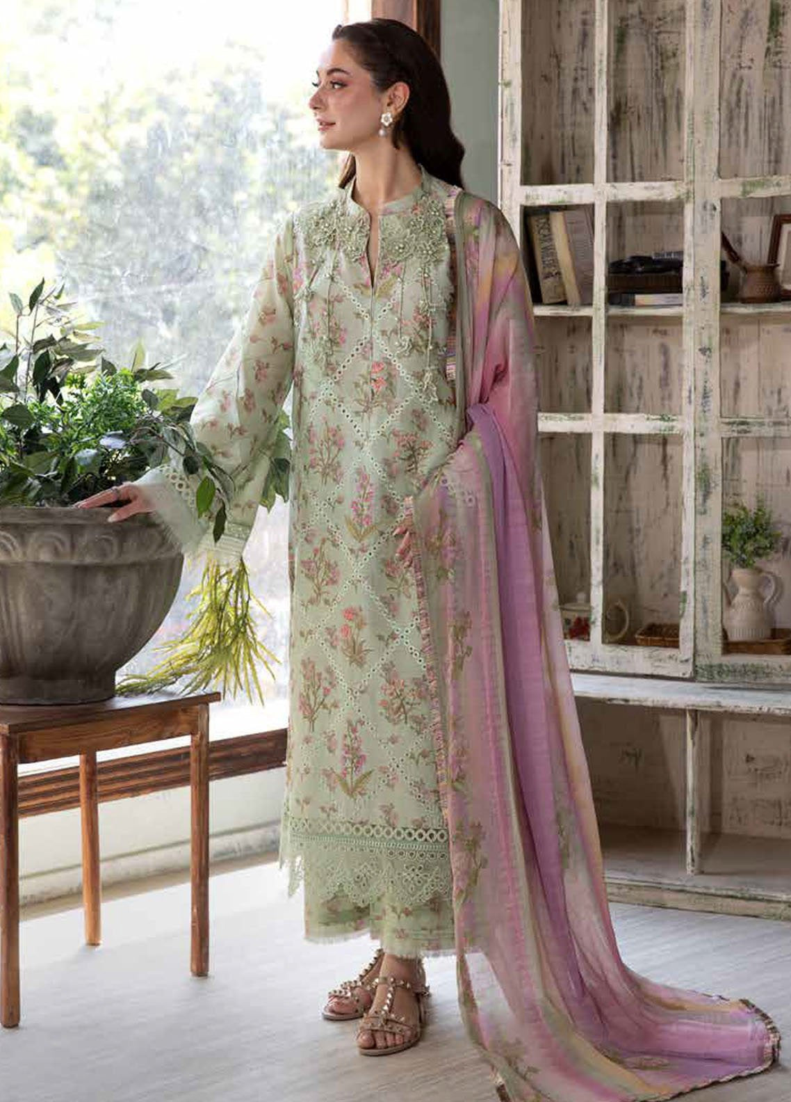 Vital By Sobia Nazir Embroidered Lawn 3 Piece Unstitched Suit SN25VV2 D-1B Vital By Sobia Nazir Embroidered Lawn 3 Piece Unstitched Suit SN25VV2 D-1B