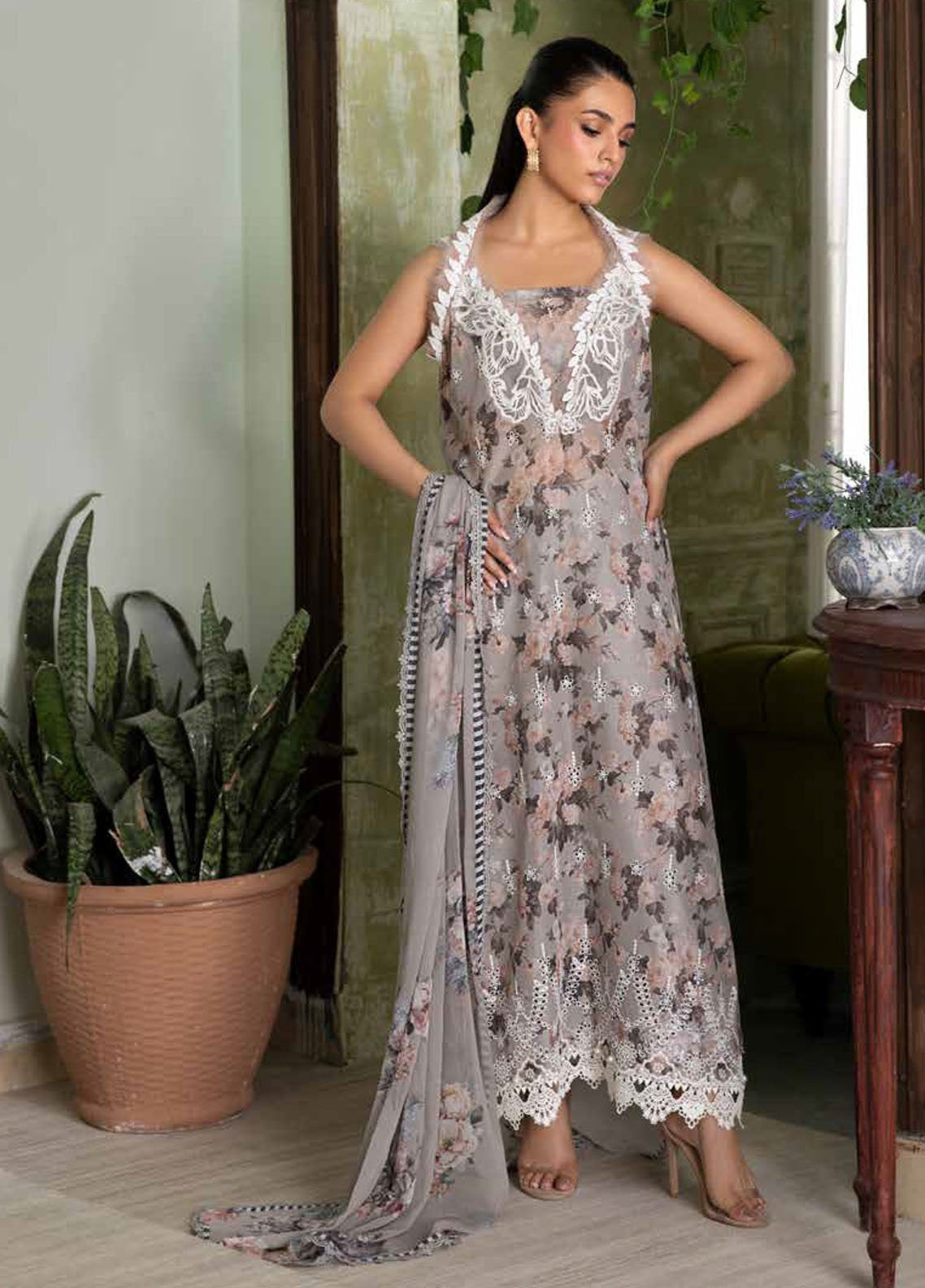 Vital By Sobia Nazir Embroidered Lawn 3 Piece Unstitched Suit SN25VV2 D-2B Vital By Sobia Nazir Embroidered Lawn 3 Piece Unstitched Suit SN25VV2 D-2B