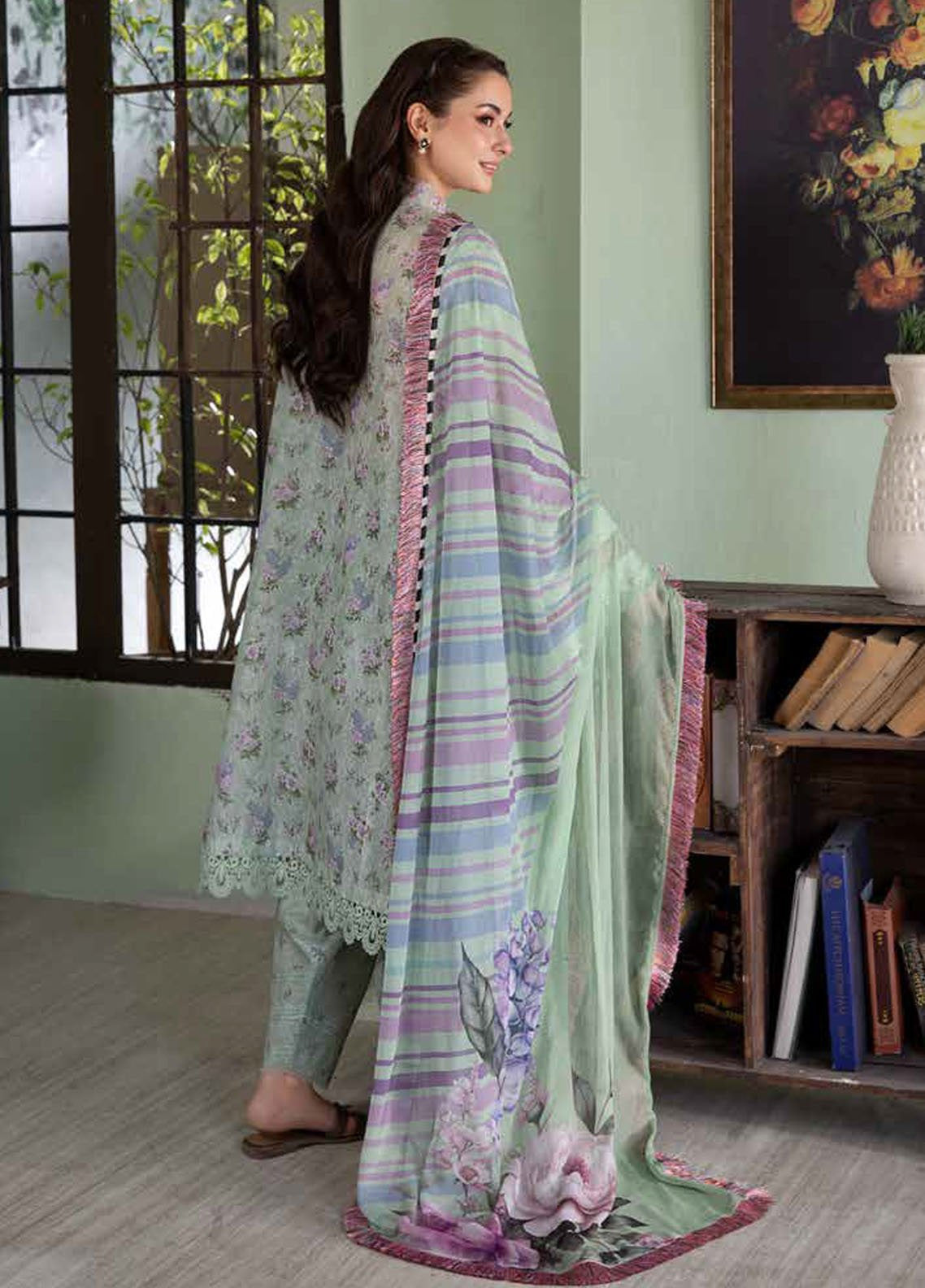 Vital By Sobia Nazir Embroidered Lawn 3 Piece Unstitched Suit SN25VV2 D-4B Vital By Sobia Nazir Embroidered Lawn 3 Piece Unstitched Suit SN25VV2 D-4B