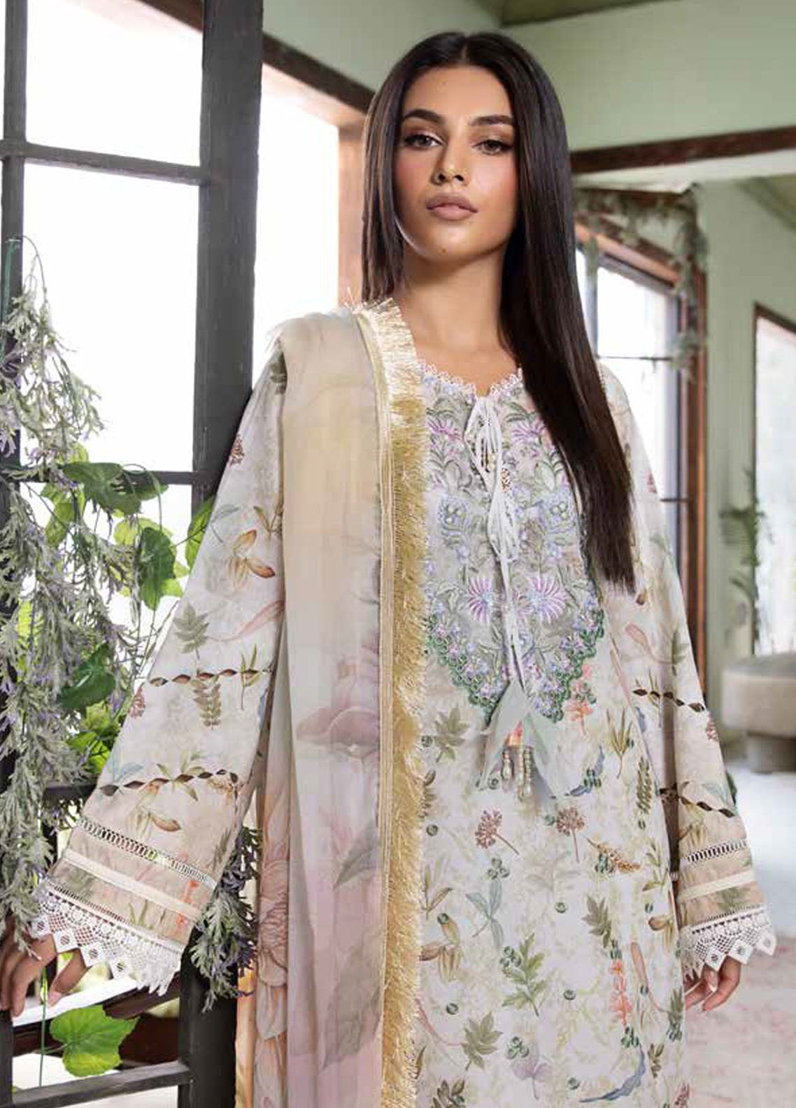 Vital By Sobia Nazir Embroidered Lawn 3 Piece Unstitched Suit SN25VV2 D-6B Vital By Sobia Nazir Embroidered Lawn 3 Piece Unstitched Suit SN25VV2 D-6B