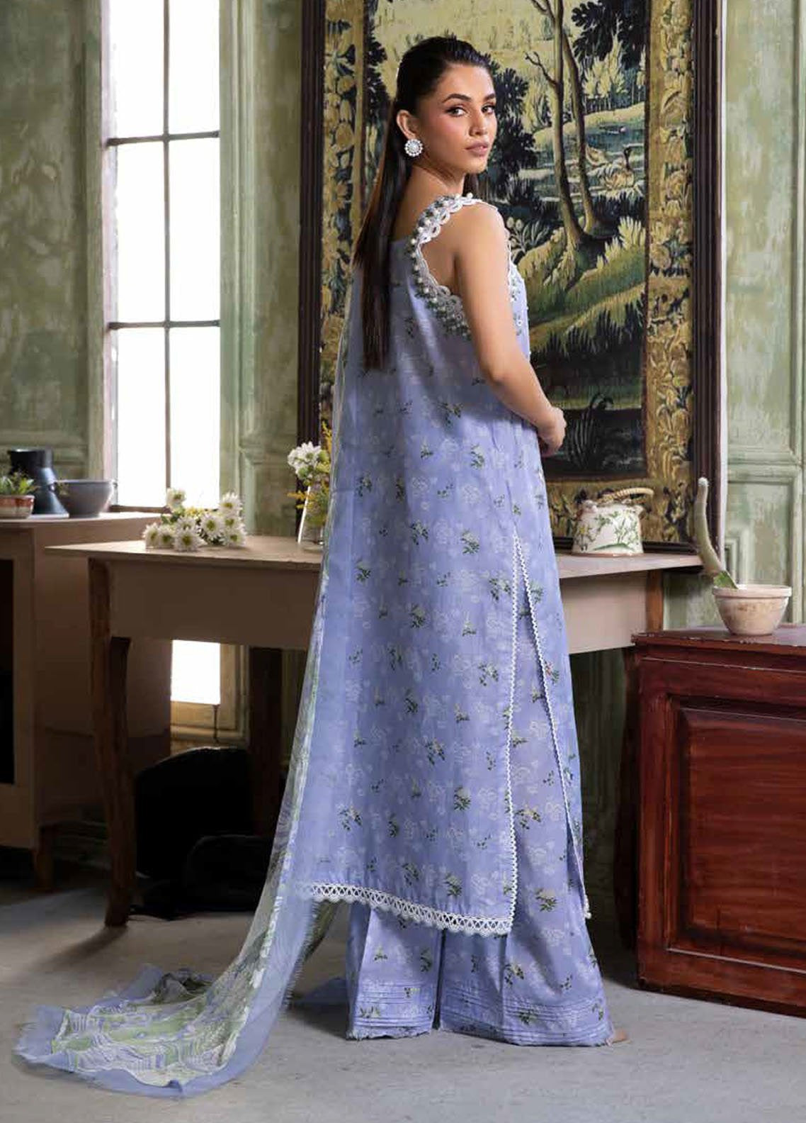 Vital By Sobia Nazir Embroidered Lawn 3 Piece Unstitched Suit SN25VV2 D-7A Vital By Sobia Nazir Embroidered Lawn 3 Piece Unstitched Suit SN25VV2 D-7A